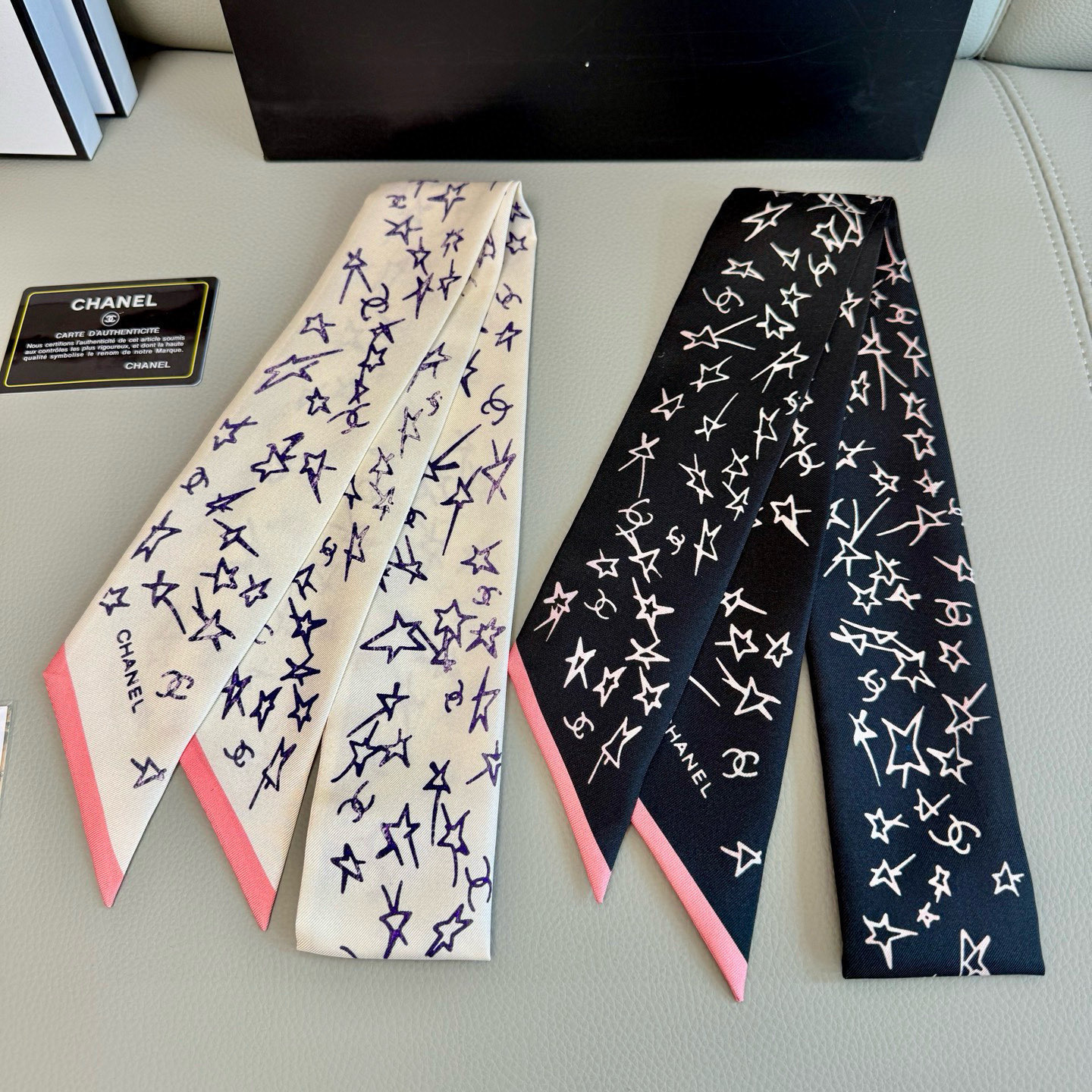[Chanel Scarves]CHANEL counter new style Create a unique yet familiar look The
