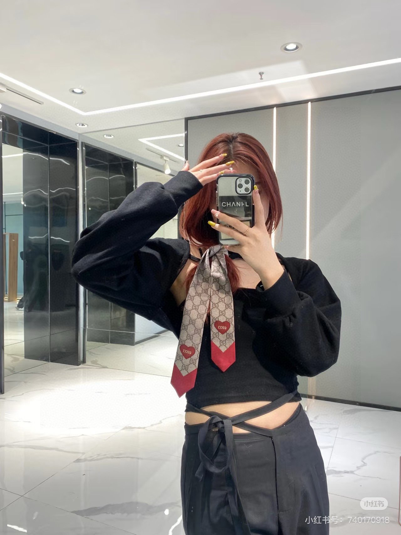 NO:378654,The retro and classic double G love color scheme is simply awesome, and the girl's heart is full of joy!  Showing the gentle atmosphere~ It is very versatile when tied with hands, tied with hair, packing or bow tie_a very handsome 5*86cm twill silk fabric scarf, streamers, hair tie, real silk19860909批复古经典的双G爱心配色简直了,少女心爆棚！尽显温柔气息～ 绑手挽、束发、包包装饰或当领结都非常百搭_很帅气的一款 5*86cm 斜纹真丝面料丝巾,飘带，发束,real silk,accessory