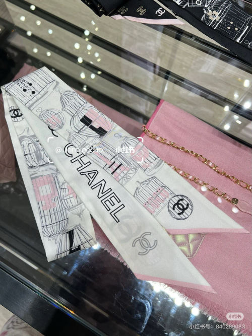 Chanel Twilly Skinny Scarf,100% Silk, Birdcage Print,White and Pink,120 x 6 cm 1 Chanel Twilly Skinny Scarf,100% Silk, Birdcage Print,White and Pink,120 x 6 cm