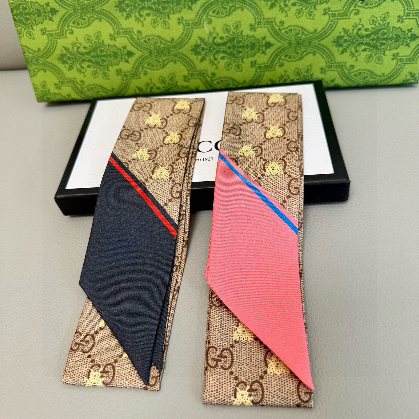。ZG同步❗️镀金蜜蜂🦋GUCCI双层真丝飘带💕【尖端‼️专柜最最新款来袭💕女神必入  法国进口真丝面料