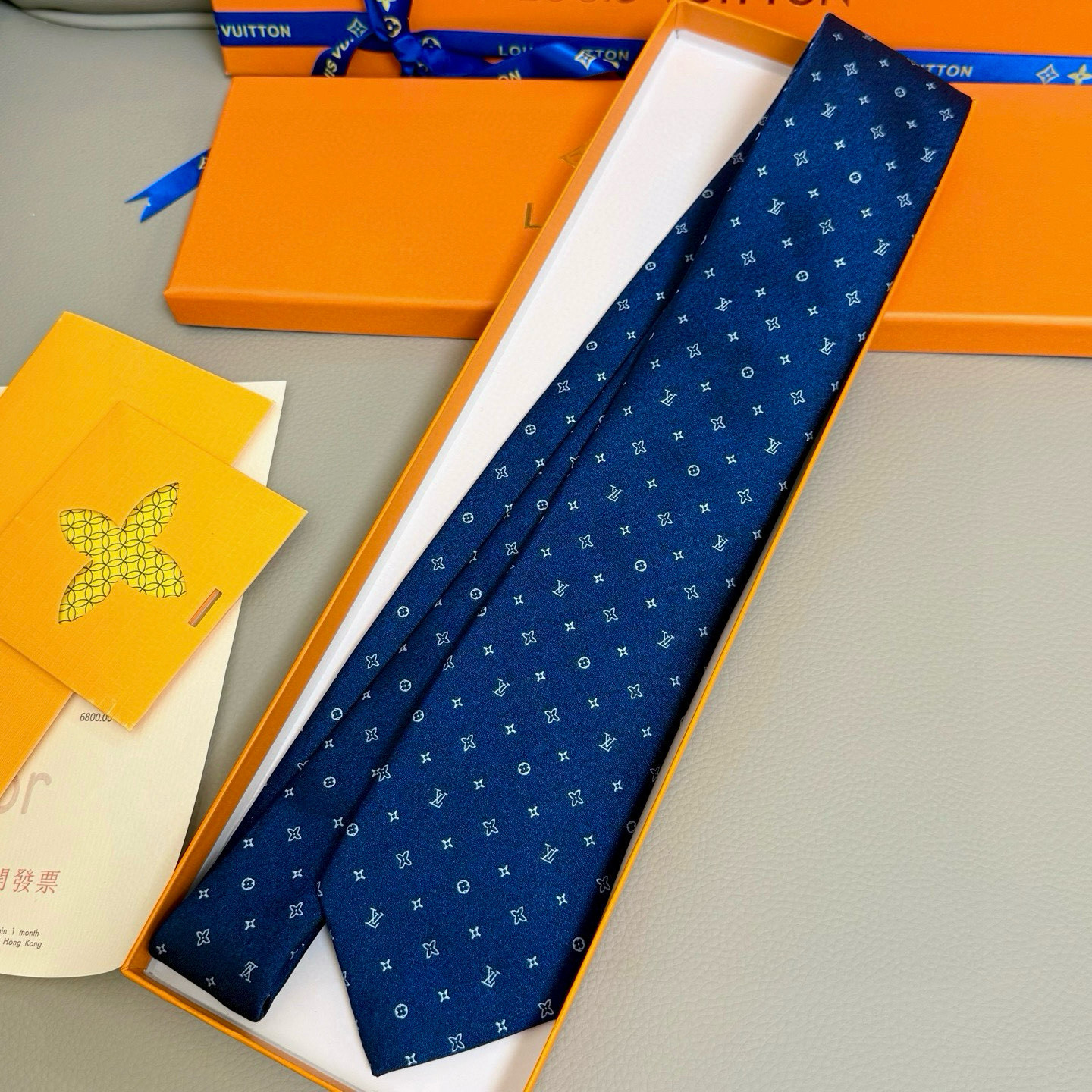 特价💰LV领带 ，路易威登经典领带👔男士必备单品超时尚！高端品质 版型面料都达到品牌标准，，难得的好款，