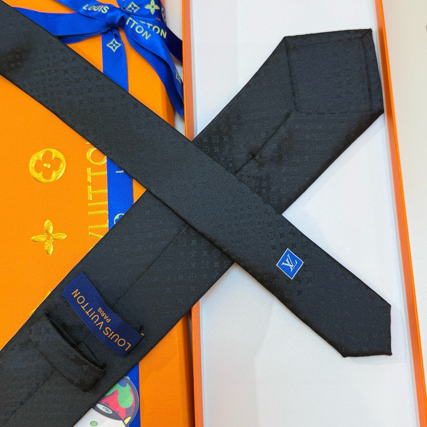 特价💰LV官方新款男士领带系列【L老花字母提花领带】👔👔，稀有😻😻展现精湛手工与时尚优雅的理想选择，这款