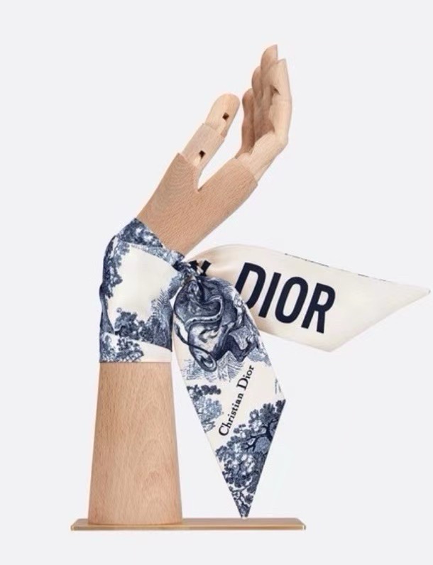 Dior Animal Print Silk Scarf, Classic Design, Versatile Accessory