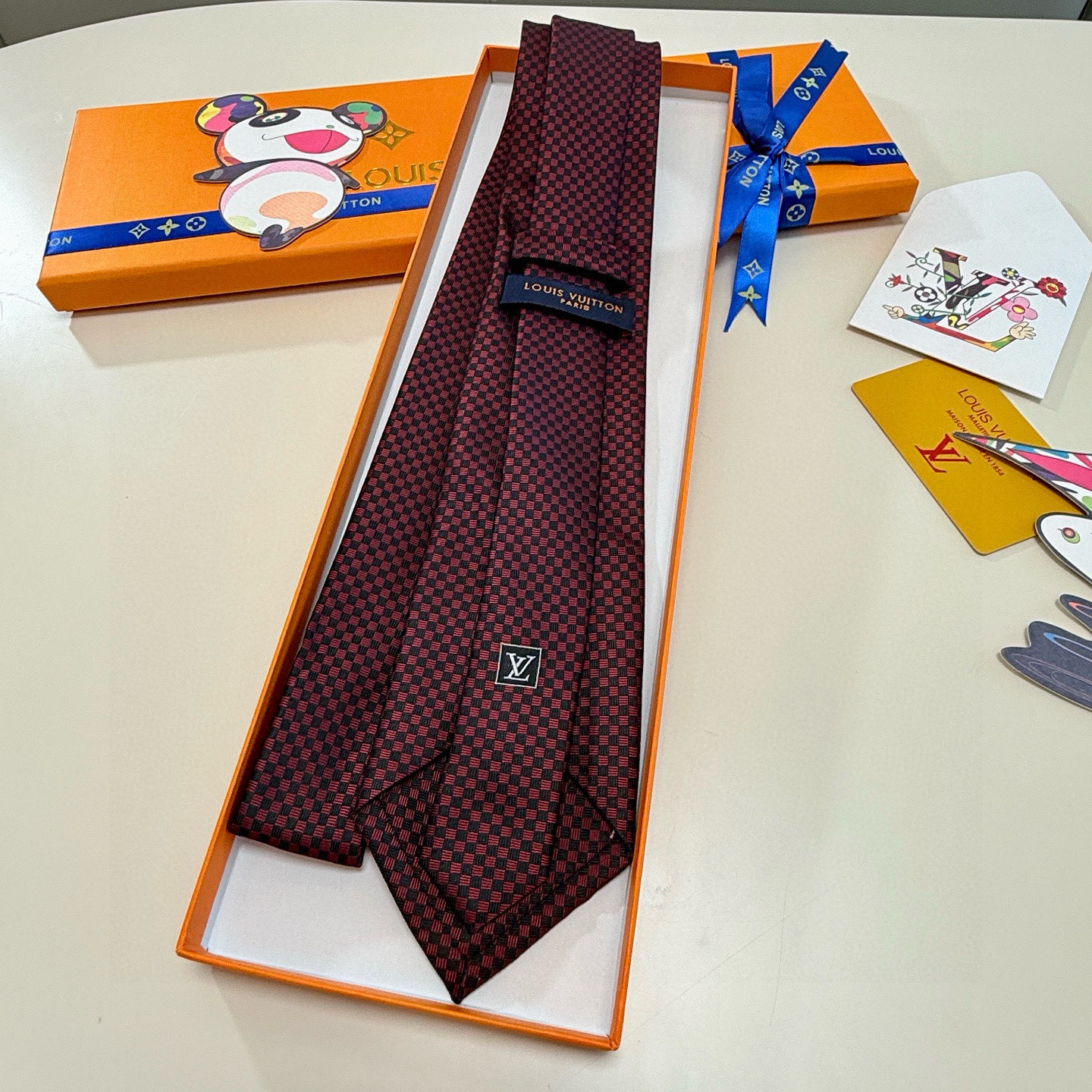 特价💰男士领带系列【LV方格领带】👔👔，稀有😻😻展现精湛手工与时尚优雅的理想选择，这款领带将标志性的Da