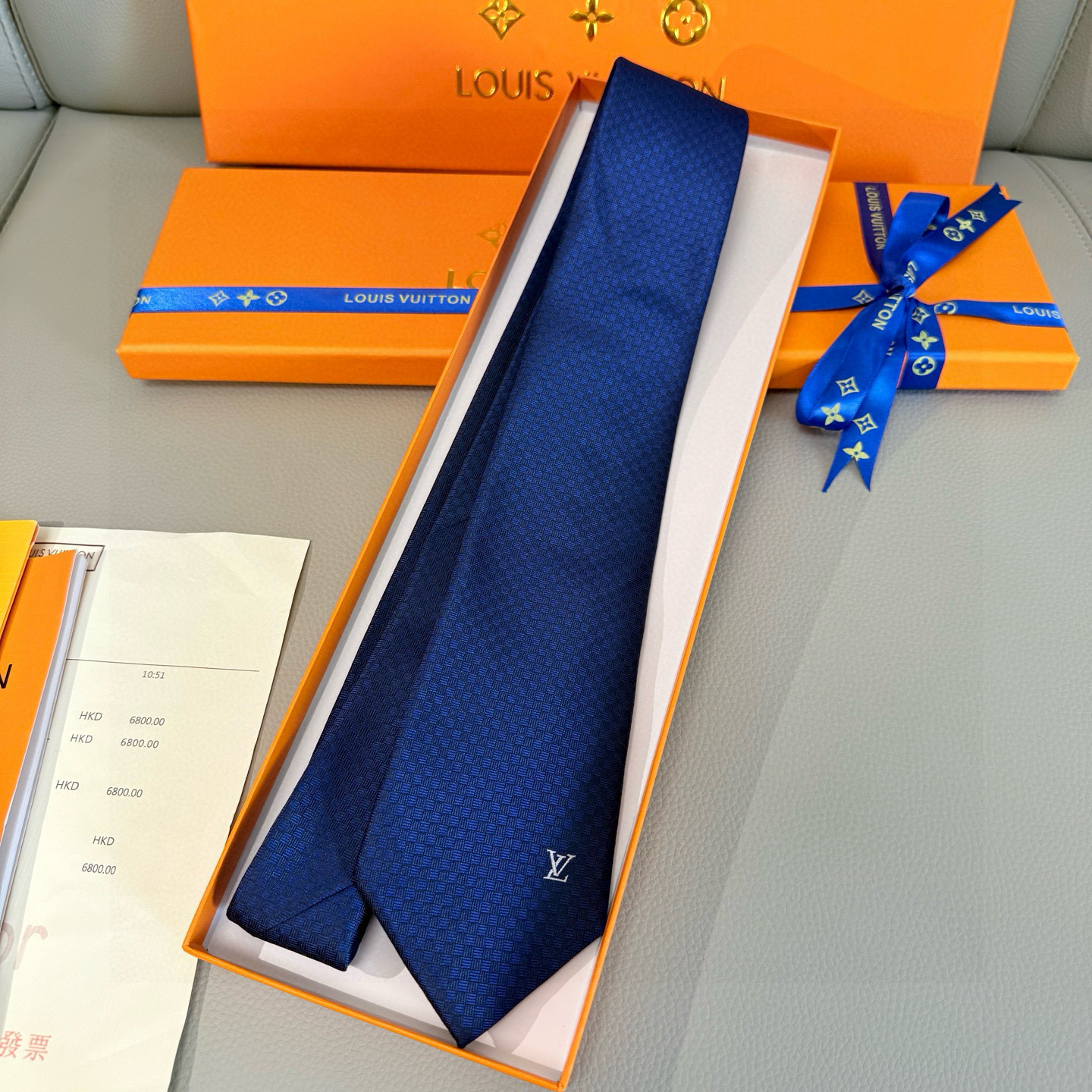 特价💰男士领带系列【LV方格领带】👔👔，稀有😻😻展现精湛手工与时尚优雅的理想选择，这款领带将标志性的Da