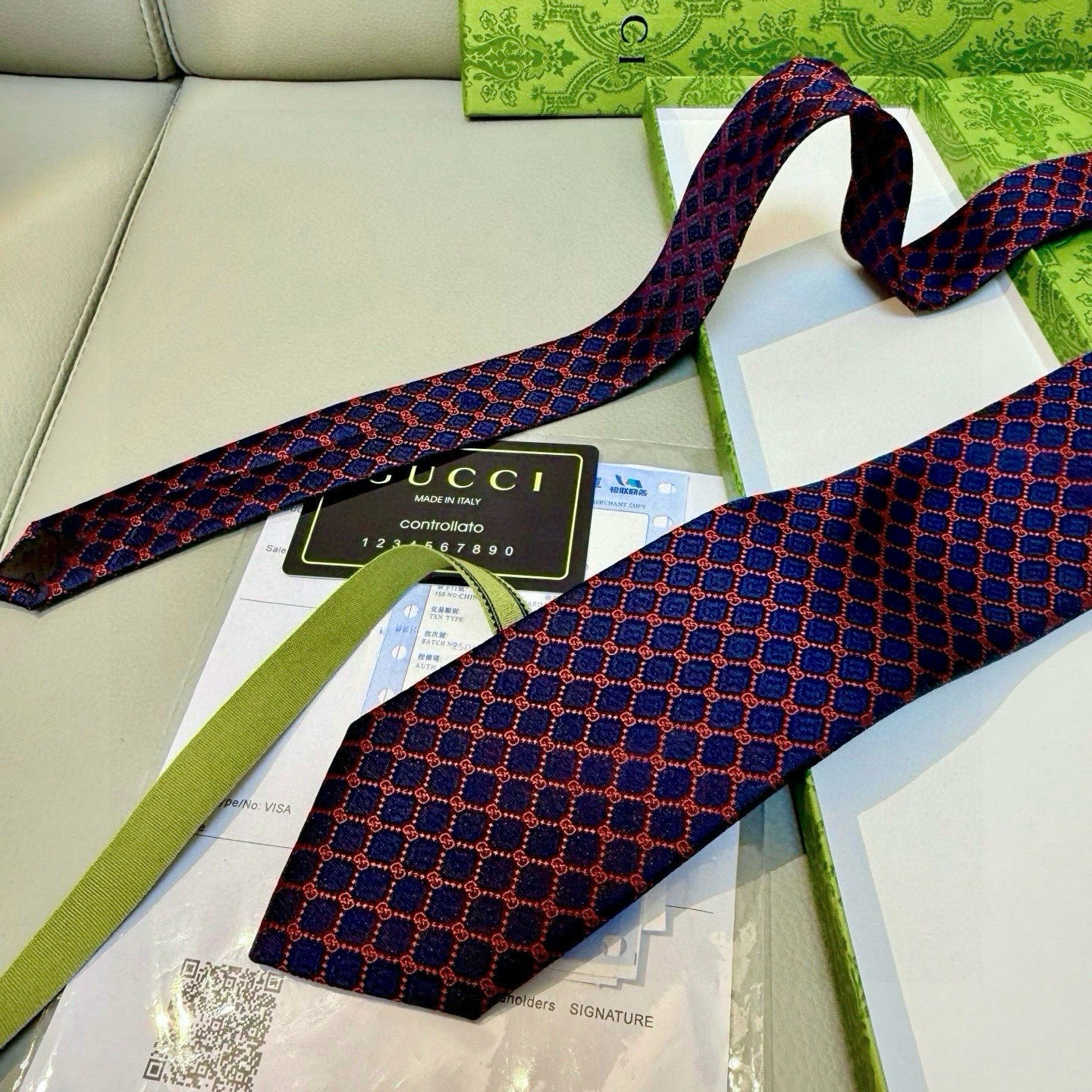特价💰古奇领带【GG菱形图案领带】男士领带👔👔，稀有采用经典小G LOGO提花展现精湛手工与时尚优雅的理