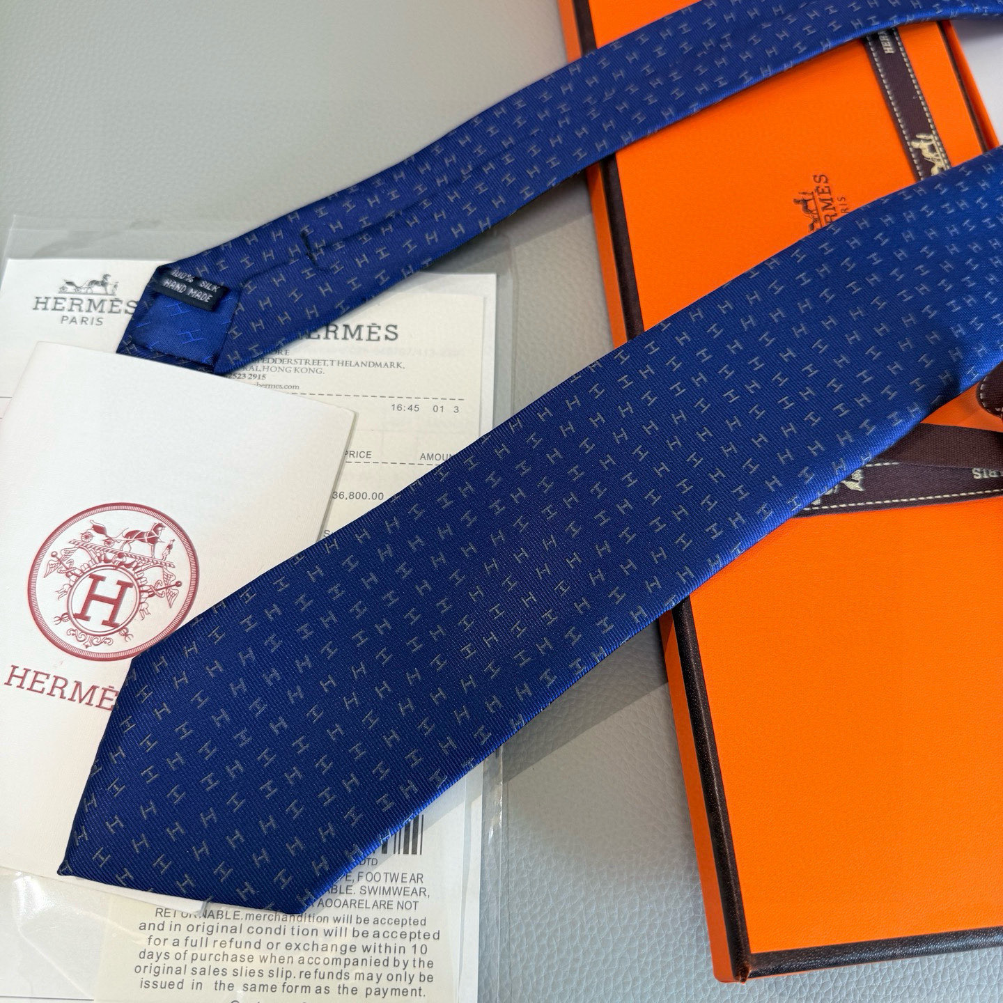 特价💰 专柜新款领带，男士新款领带系列H字母领带👔👔，稀有H家每年都有一千条不同印花的领带面世，从最初的