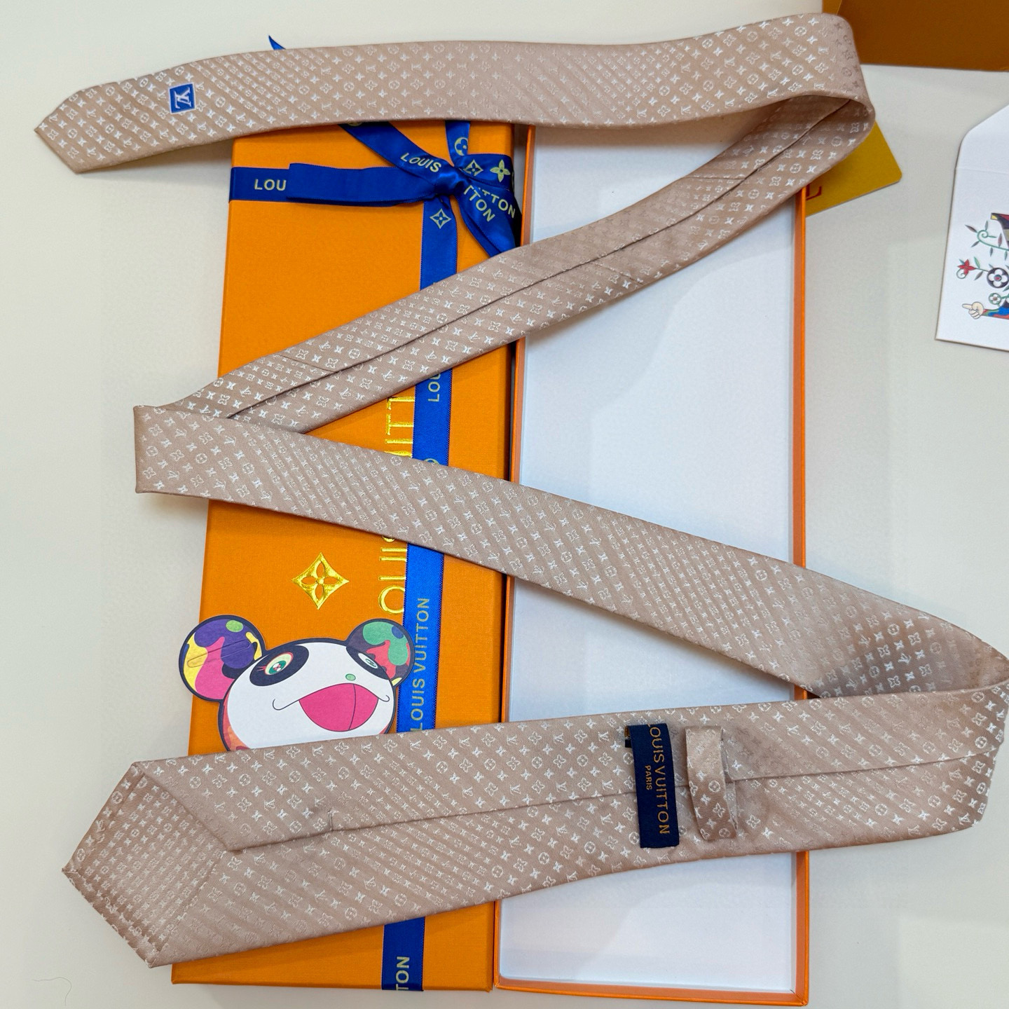 特价💰LV官方新款男士领带系列【L老花字母提花领带】👔👔，稀有😻😻展现精湛手工与时尚优雅的理想选择，这款