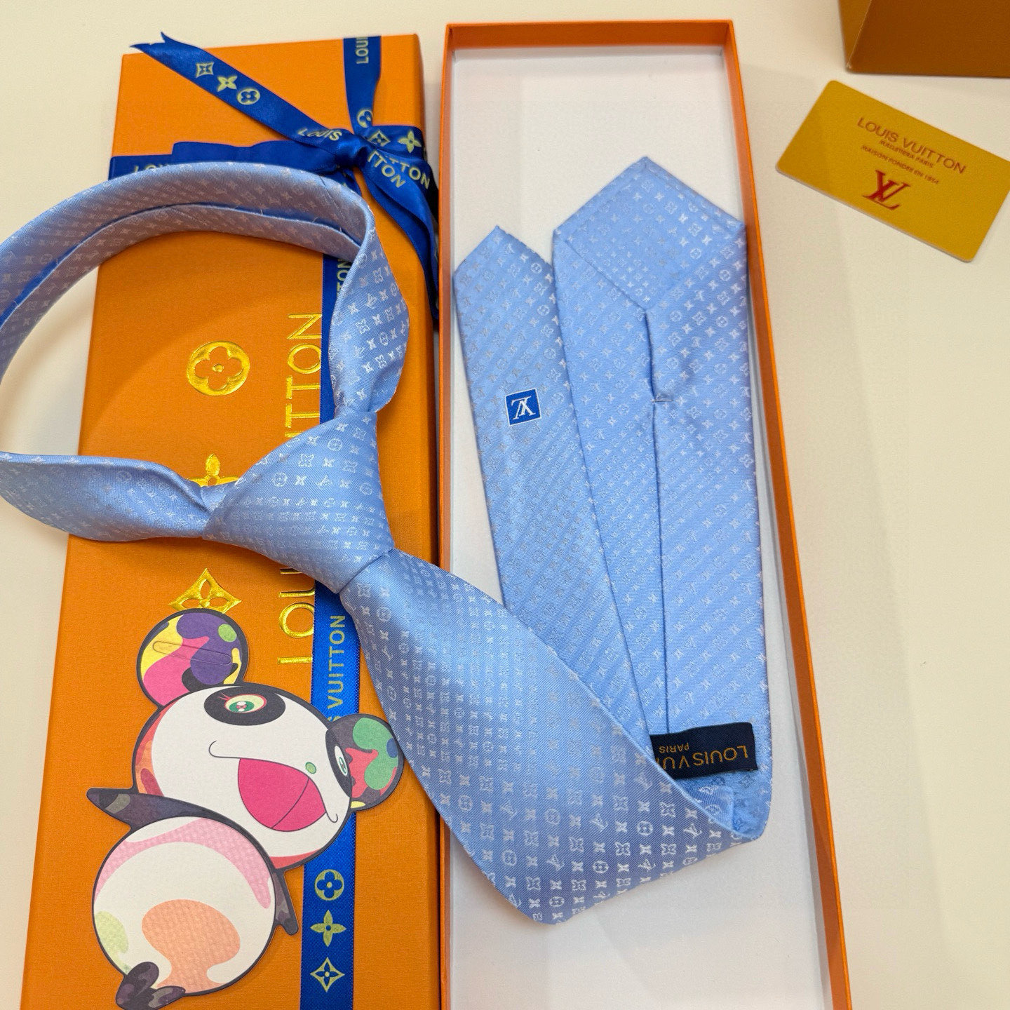 特价💰LV官方新款男士领带系列【L老花字母提花领带】👔👔，稀有😻😻展现精湛手工与时尚优雅的理想选择，这款