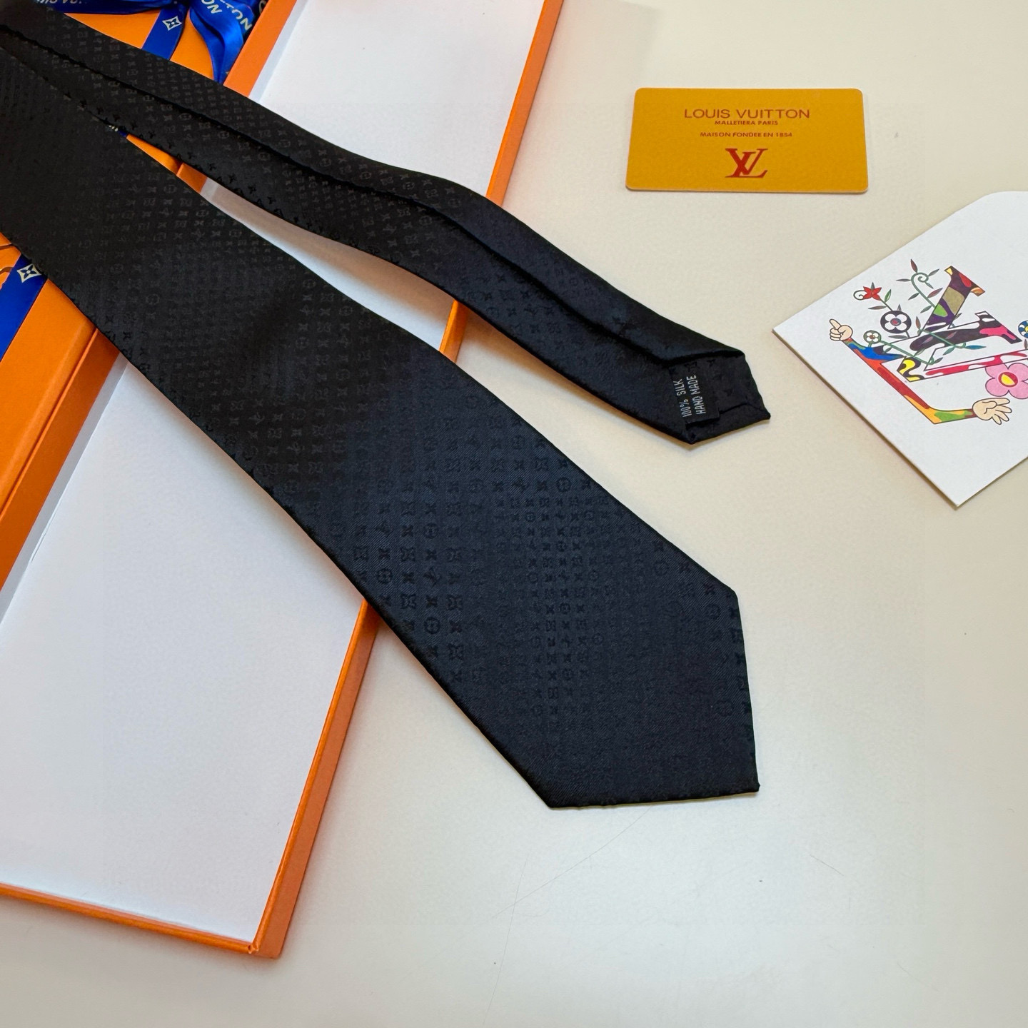 特价💰LV官方新款男士领带系列【L老花字母提花领带】👔👔，稀有😻😻展现精湛手工与时尚优雅的理想选择，这款