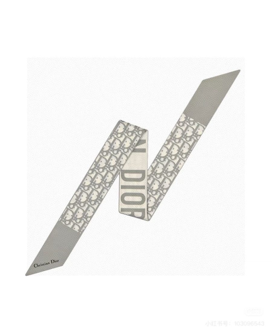 NO:379457,Dior new large letters, genuine edition, 18 MMI high-quality Dior MITZAH presbyopia fashionable small ribbon [absolutely the best version on the market], counter consistent color matching, base color beige gray, paint accurate printing, no pressure when entering and leaving the counter, fine workmanship, straight ribbon, sharp corners, this upper body effect is also very good, please keep it for yourself~ Double layer twill silk 6*105cm small ribbon tie hair band scarf, streamer, hair tie, dior, real silk19860909批 Dior新款大字母,正品开版,18姆米高品质Dior MITZAH老花时髦小丝带【绝对市面最好的版本】,专柜一致配色,底色米灰色,涂料精准印花,出入专柜无压力,做工精细,丝带尖角直,这款上身效果也是非常赞,自留推荐~双层斜纹真丝6*105cm小丝带束发带丝巾,飘带，发束,dior,real silk,accessory
