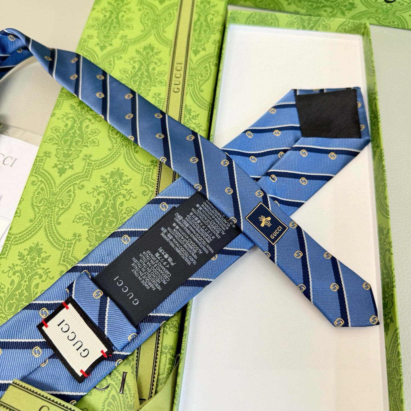 特价特价P双G条纹印花领带 男士领带👔👔，稀有采用经典小G LOGO提花展现精湛手工与时尚优雅的理想选择