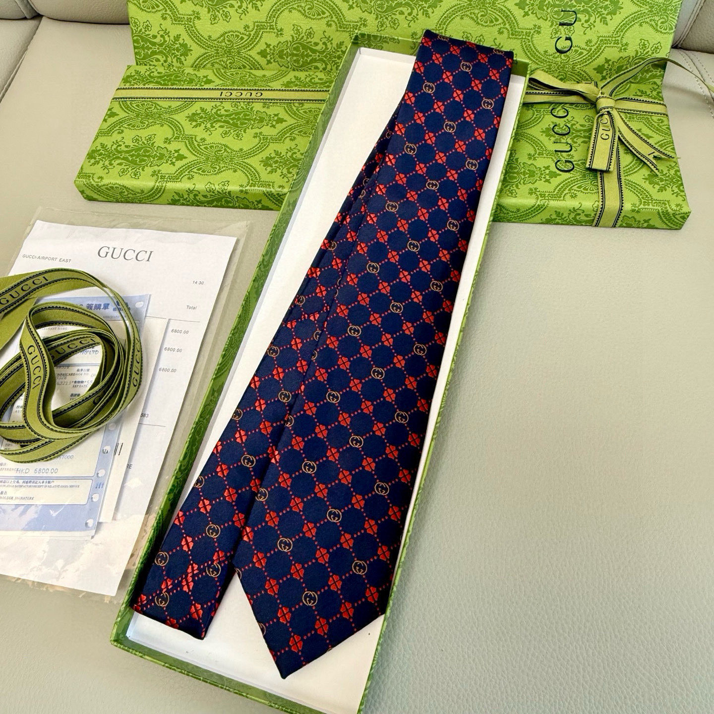 特价特价P双G条纹印花领带 男士领带👔👔，稀有采用经典小G LOGO提花展现精湛手工与时尚优雅的理想选择