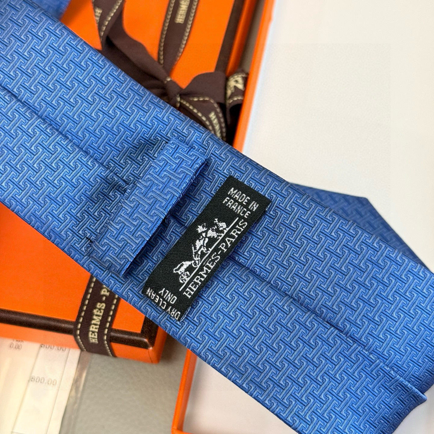特价💰官方同步新款男士领带，【H标志图案领带】👔👔，稀有H家每年都有一千条不同印花的领带面世，从最初的多