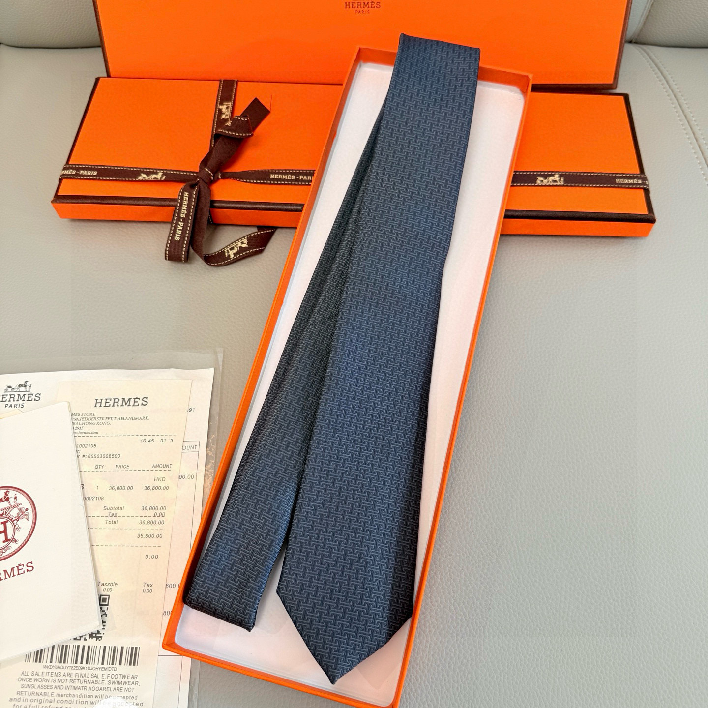 特价💰官方同步新款男士领带，【H标志图案领带】👔👔，稀有H家每年都有一千条不同印花的领带面世，从最初的多