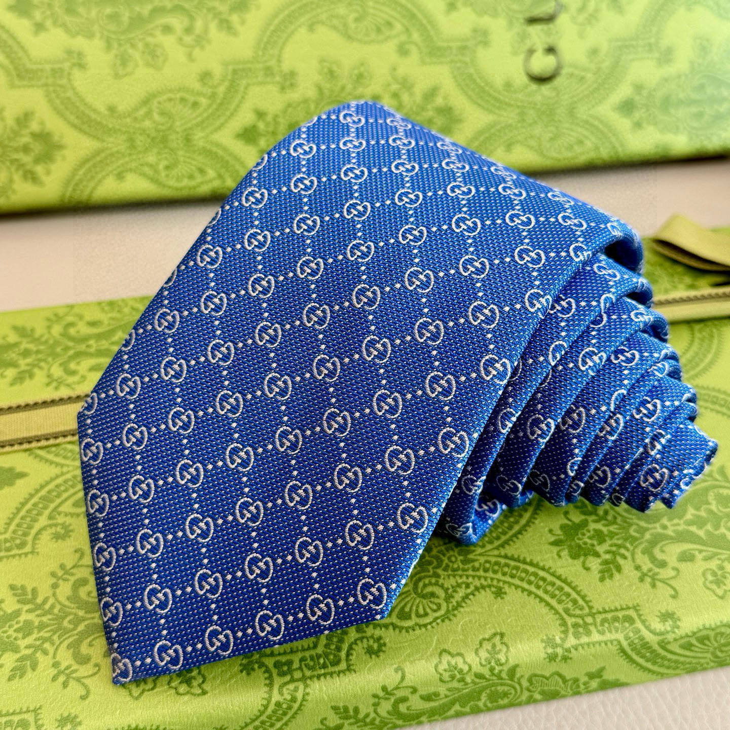 特价💰古奇男士领带系列【双G老花真丝领带】👔👔，稀有采用经典小G LOGO提花展现精湛手工与时尚优雅的理
