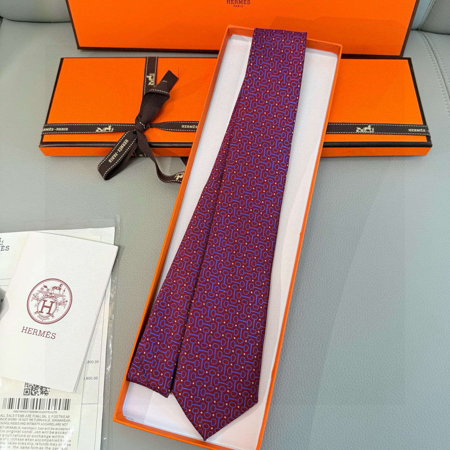 特价💰 男士新款领带系列，H马衔扣印花领带👔👔，稀有H家每年都有一千条不同印花的领带面世，从最初的多以几
