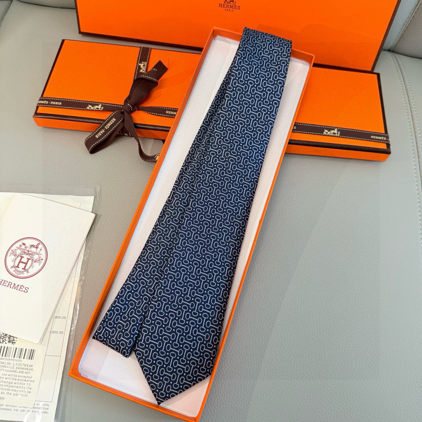 特价💰 男士新款领带系列，H马衔扣印花领带👔👔，稀有H家每年都有一千条不同印花的领带面世，从最初的多以几