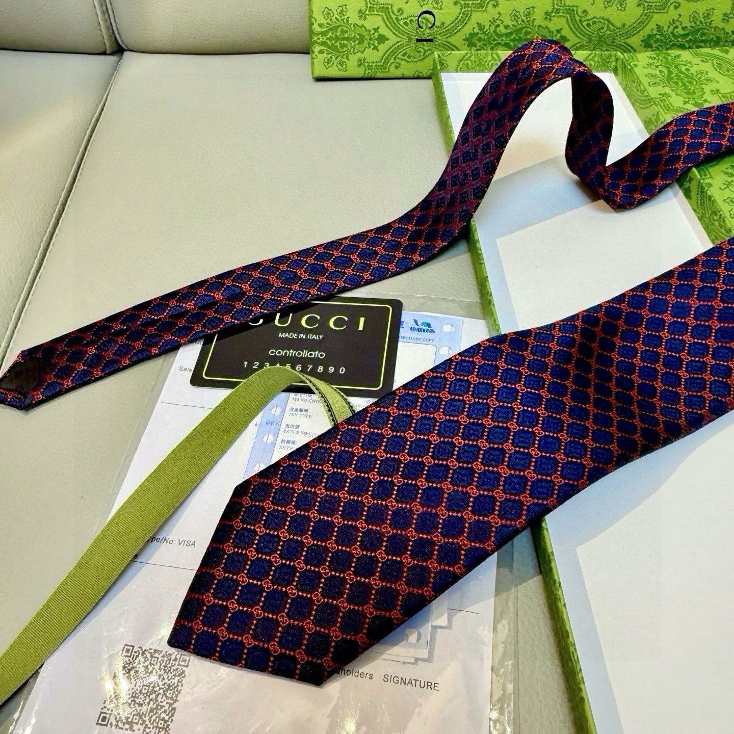 特价💰古奇领带【GG菱形图案领带】男士领带👔👔，稀有采用经典小G LOGO提花展现精湛手工与时尚优雅的理