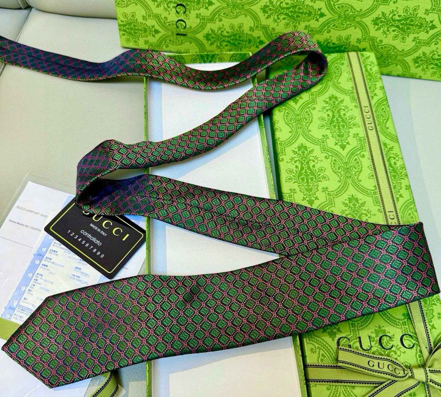 特价💰古奇领带【GG菱形图案领带】男士领带👔👔，稀有采用经典小G LOGO提花展现精湛手工与时尚优雅的理