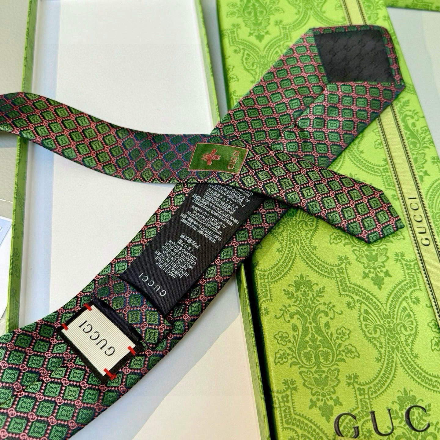 特价💰古奇领带【GG菱形图案领带】男士领带👔👔，稀有采用经典小G LOGO提花展现精湛手工与时尚优雅的理