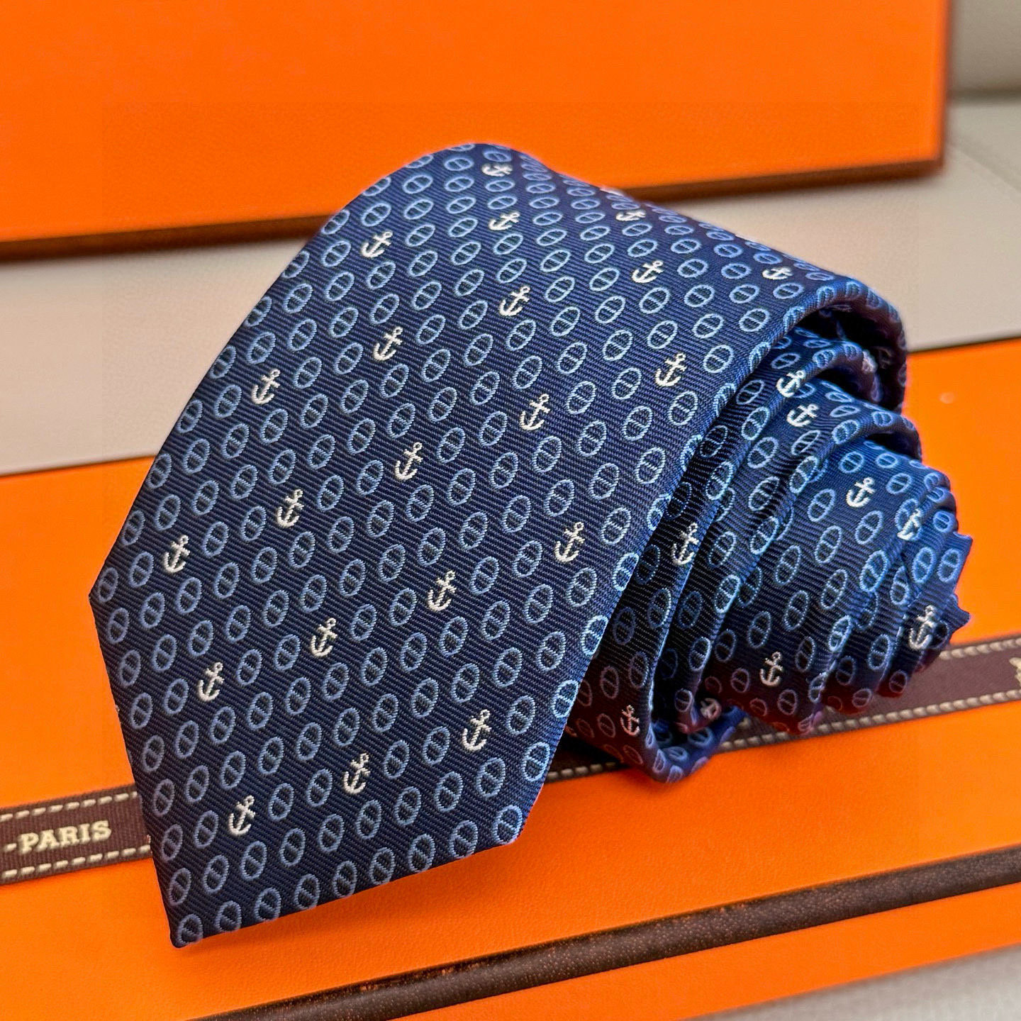 特价💰官方同步新款！三色，爱马仕领带 船锚⚓️男士新款领带系列👔👔，稀有H家每年都有一千条不同印花的领带