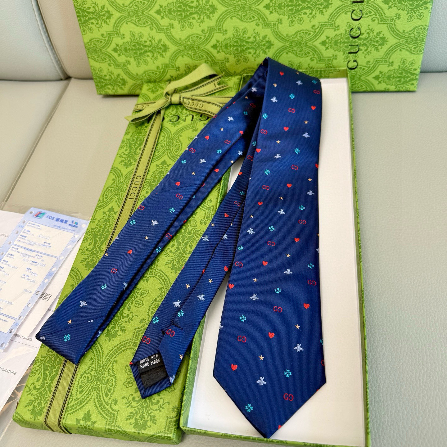特价💰古奇男士领带系列【GG蜜蜂和心形领带】👔👔，稀有采用经典主题动物绣花展现精湛手工与时尚优雅的理想选