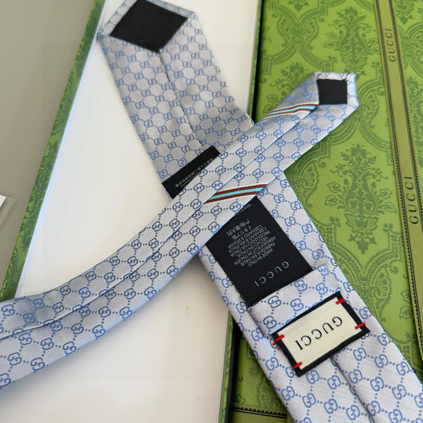 特价💰 古奇 男士领带系列【双G提花领带】GG暗纹👔👔，稀有采用经典小G LOGO提花展现精湛手工与时尚