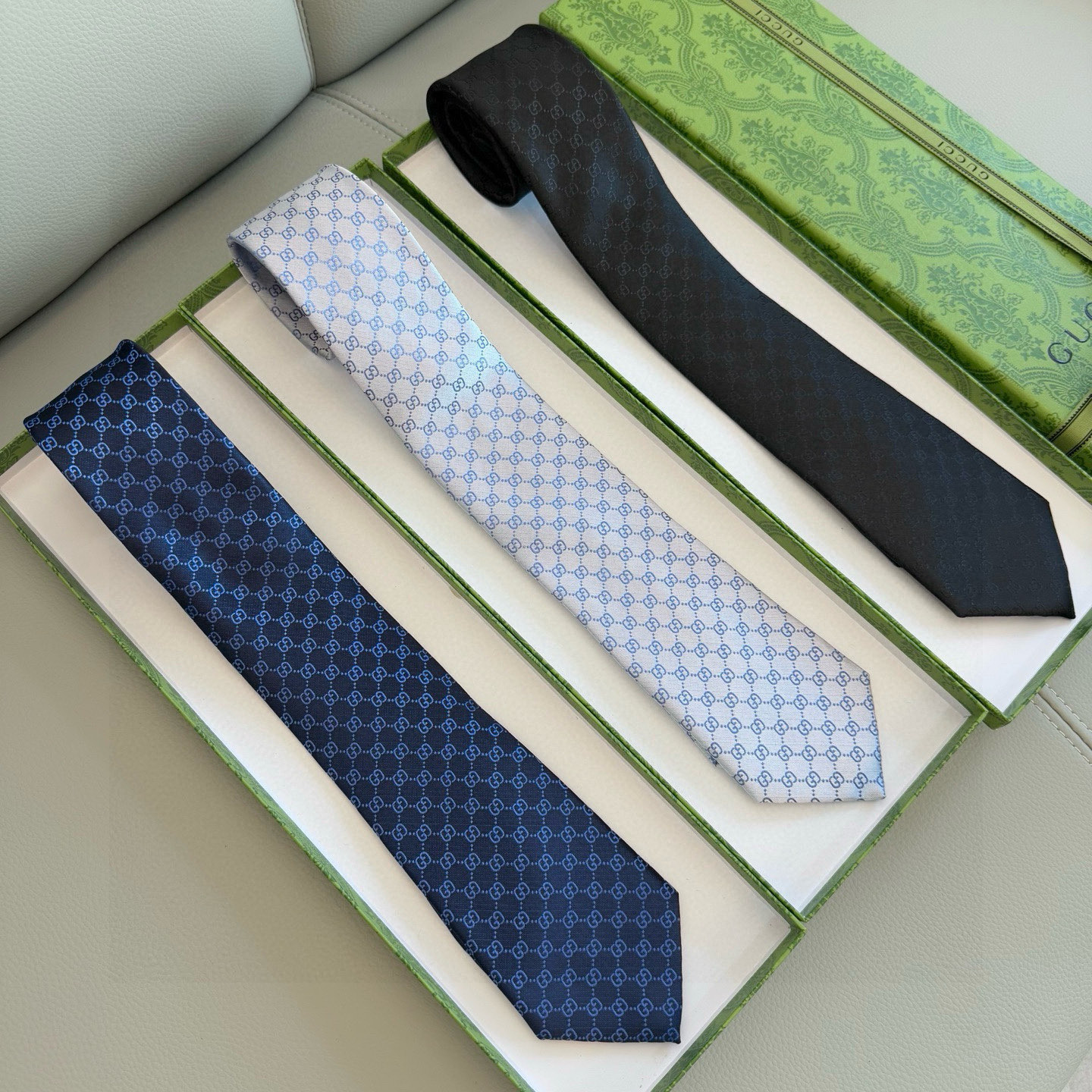 特价💰 古奇 男士领带系列【双G提花领带】GG暗纹👔👔，稀有采用经典小G LOGO提花展现精湛手工与时尚