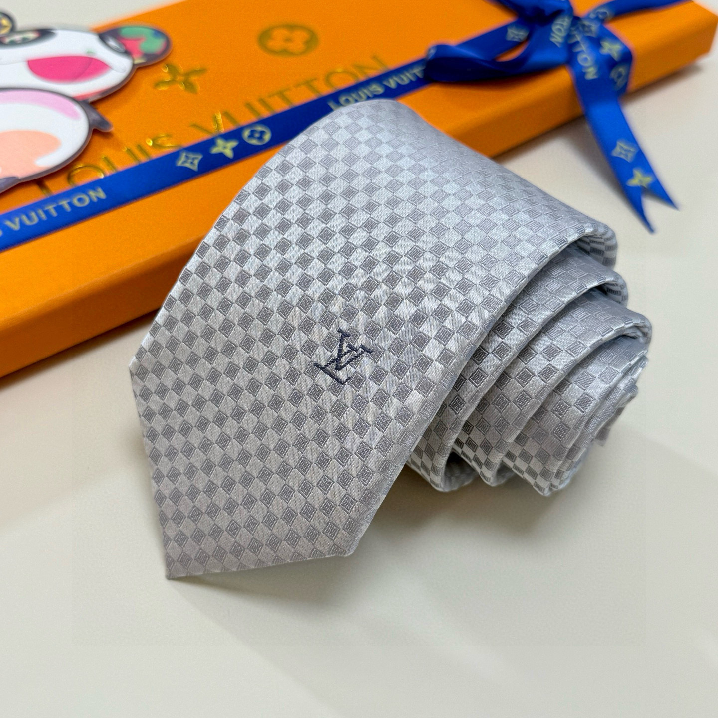 特价💰男士领带系列【L明暗格子领带】👔👔，稀有😻😻展现精湛手工与时尚优雅的理想选择，这款领带将标志性的D