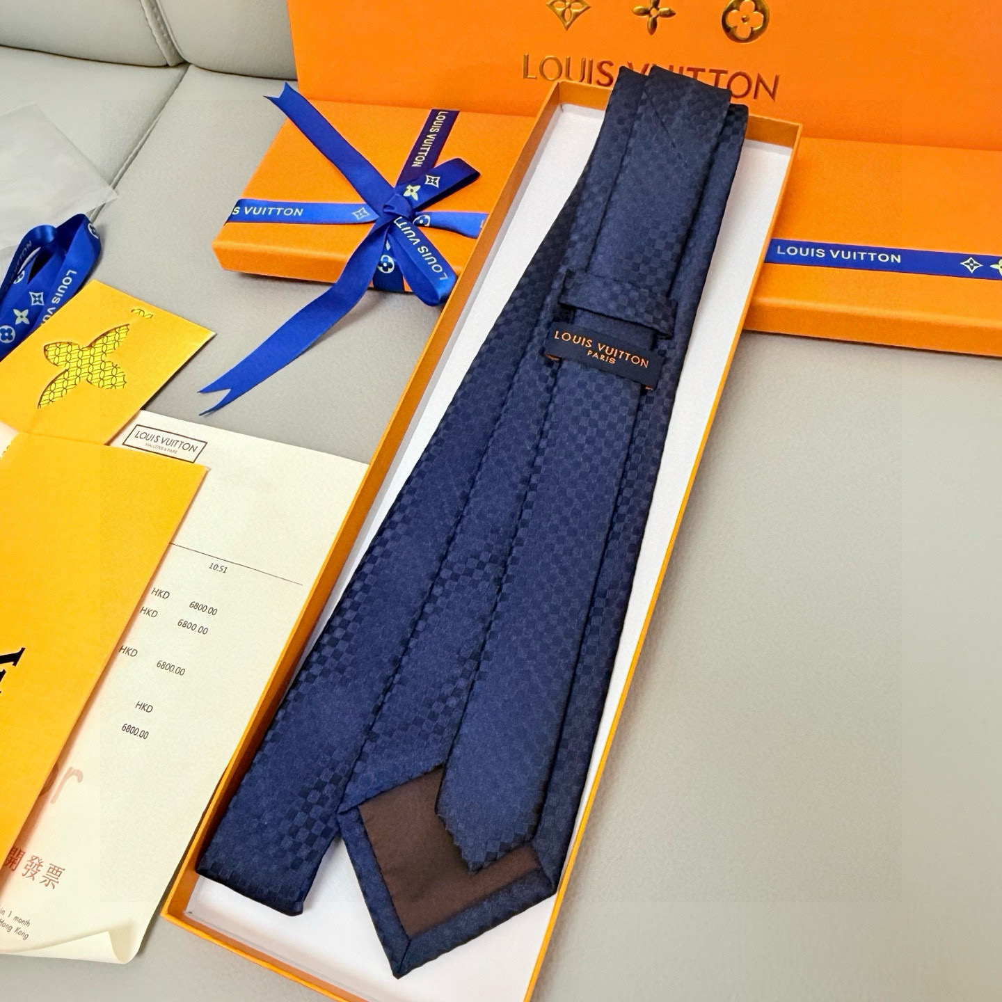 特价💰男士领带系列【L明暗格子领带】👔👔，稀有😻😻展现精湛手工与时尚优雅的理想选择，这款领带将标志性的D