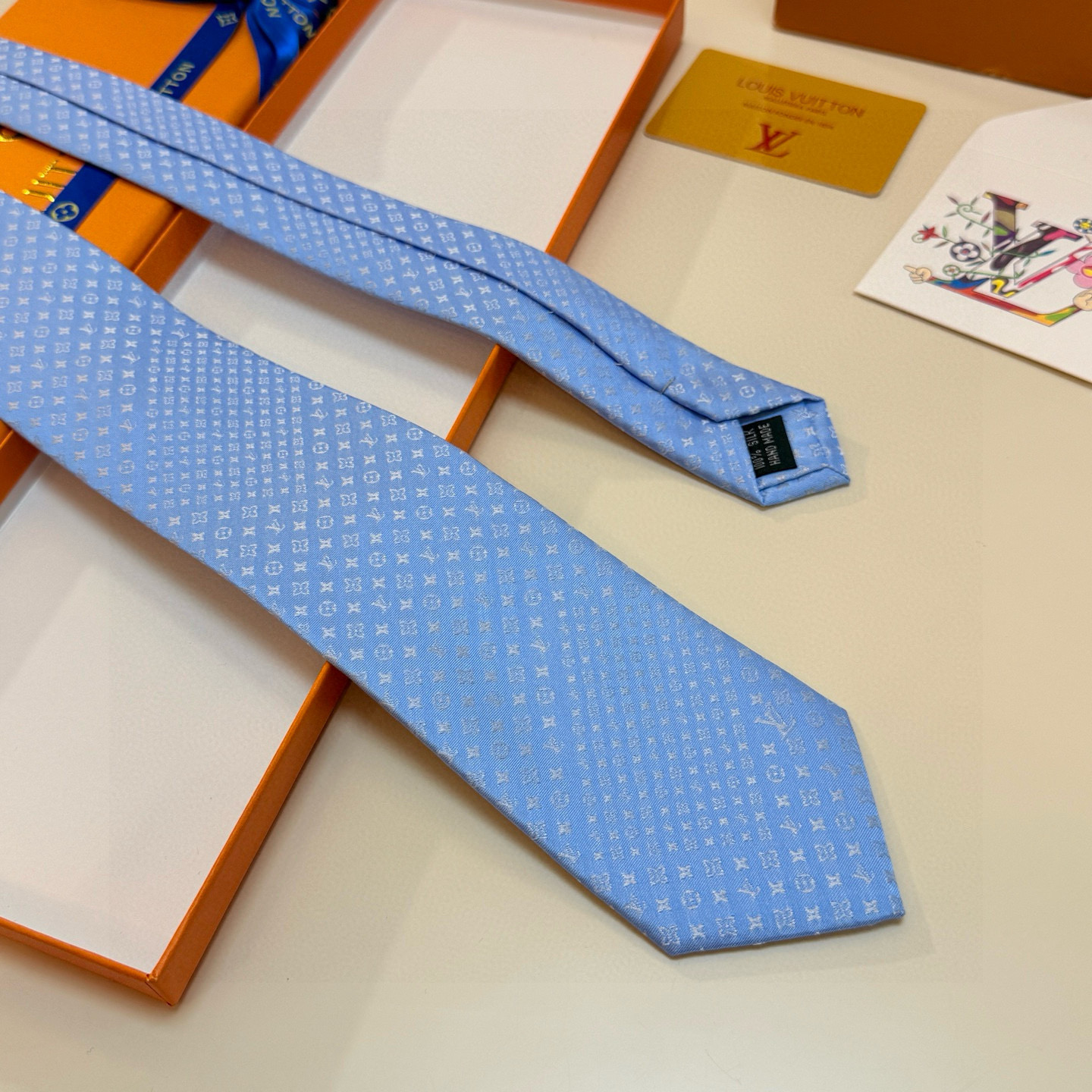 特价💰LV官方新款男士领带系列【L老花字母提花领带】👔👔，稀有😻😻展现精湛手工与时尚优雅的理想选择，这款