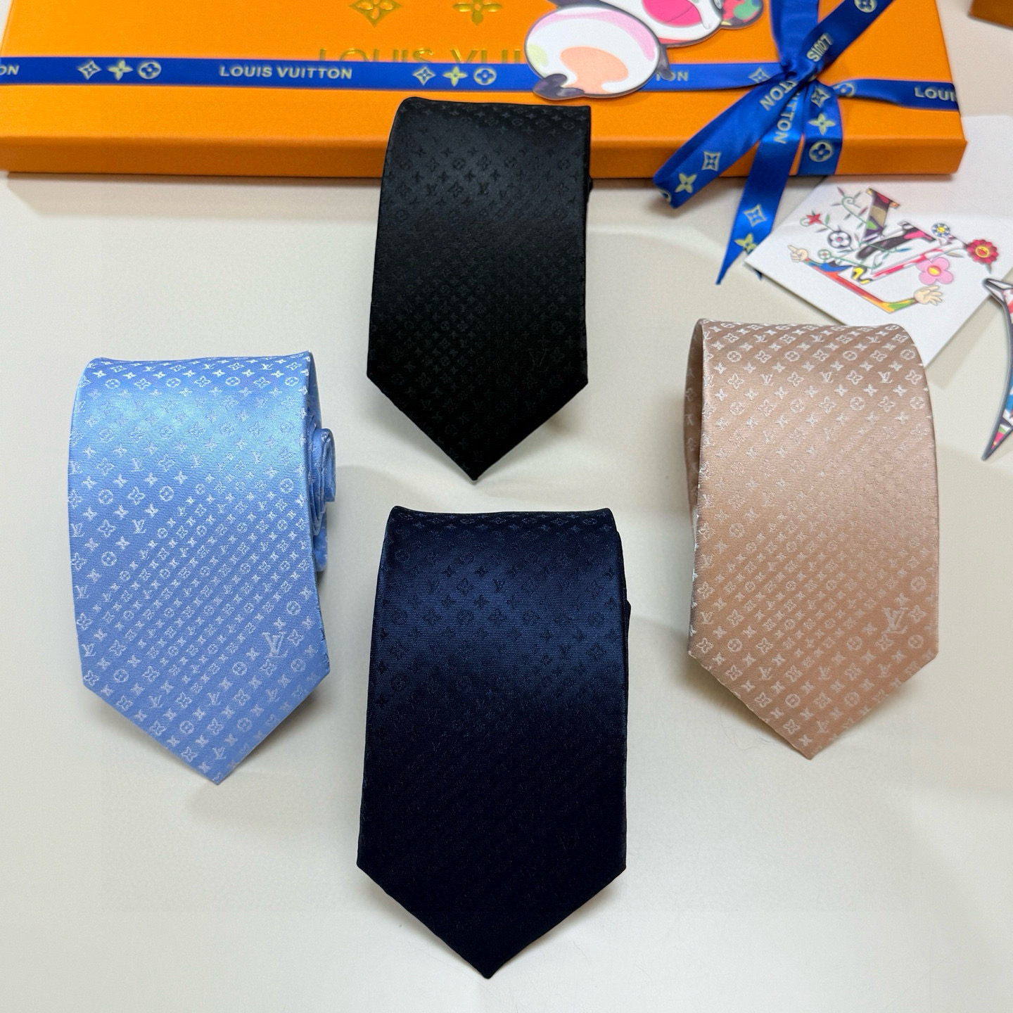 特价💰LV官方新款男士领带系列【L老花字母提花领带】👔👔，稀有😻😻展现精湛手工与时尚优雅的理想选择，这款