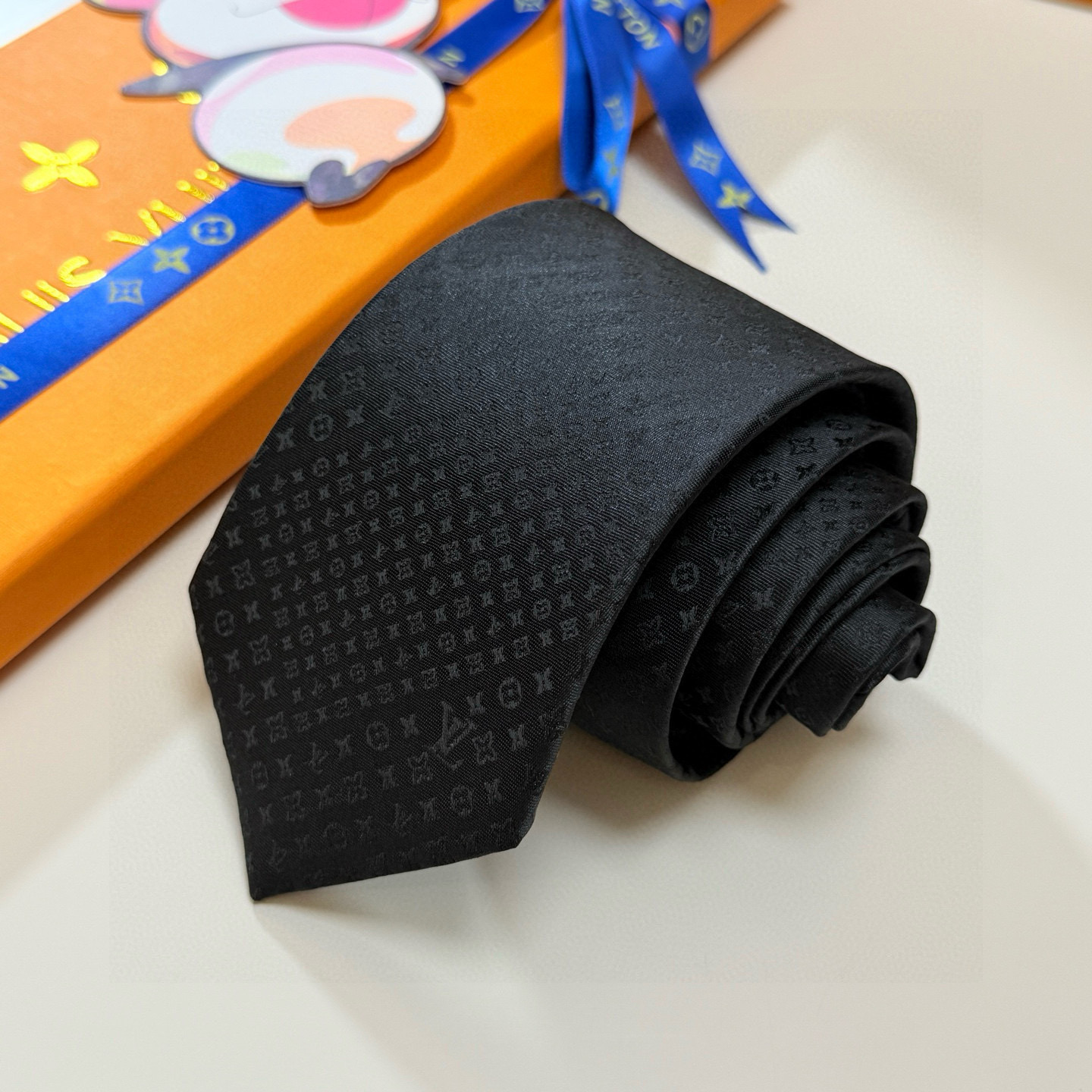 特价💰LV官方新款男士领带系列【L老花字母提花领带】👔👔，稀有😻😻展现精湛手工与时尚优雅的理想选择，这款