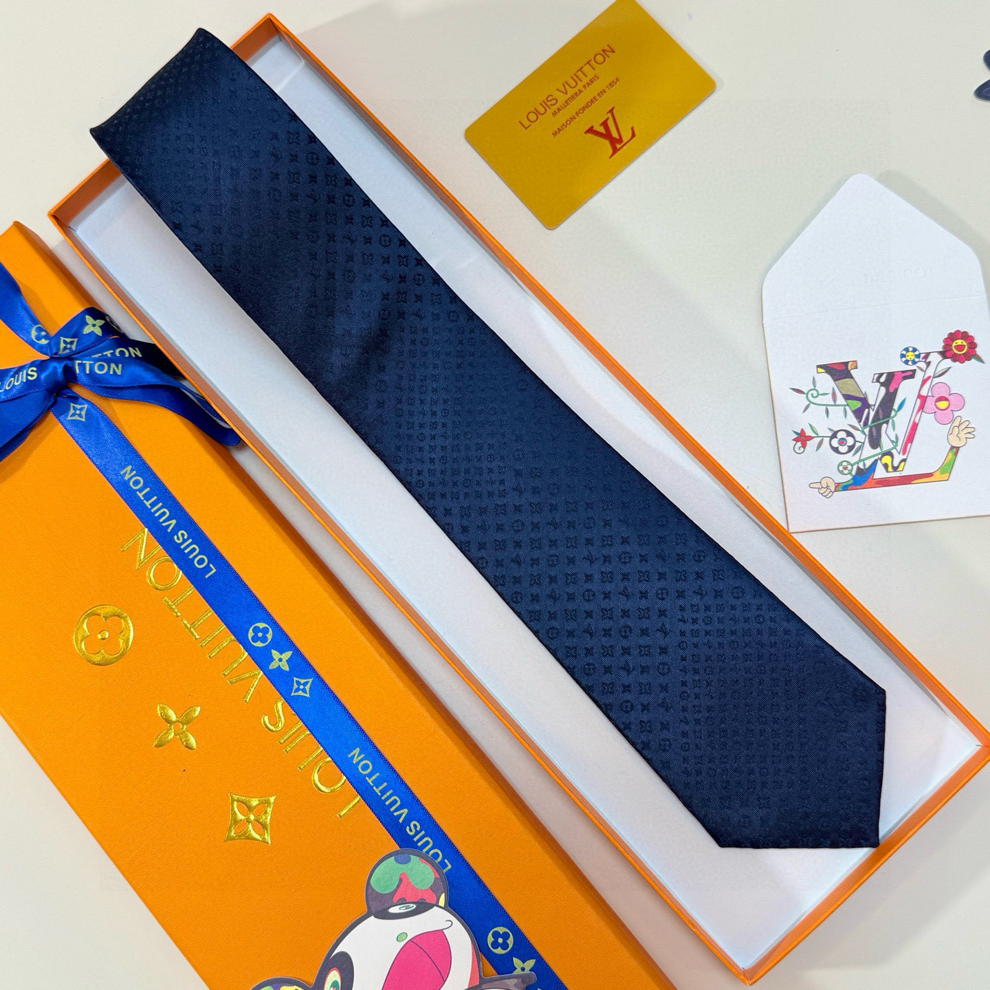 特价💰LV官方新款男士领带系列【L老花字母提花领带】👔👔，稀有😻😻展现精湛手工与时尚优雅的理想选择，这款
