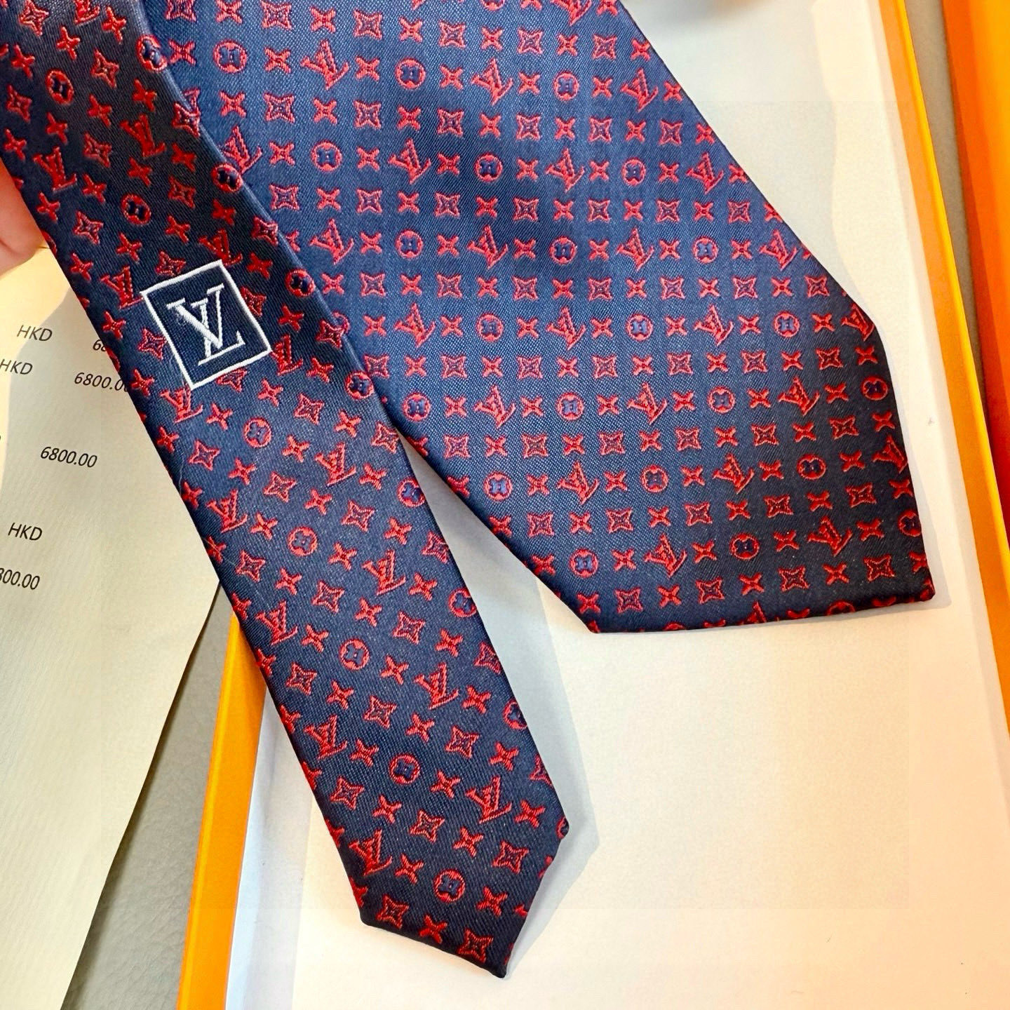特价特价P男士领带系列【L标识花纹领带】👔👔，稀有😻😻Monogram Classic领带将经典路易威登