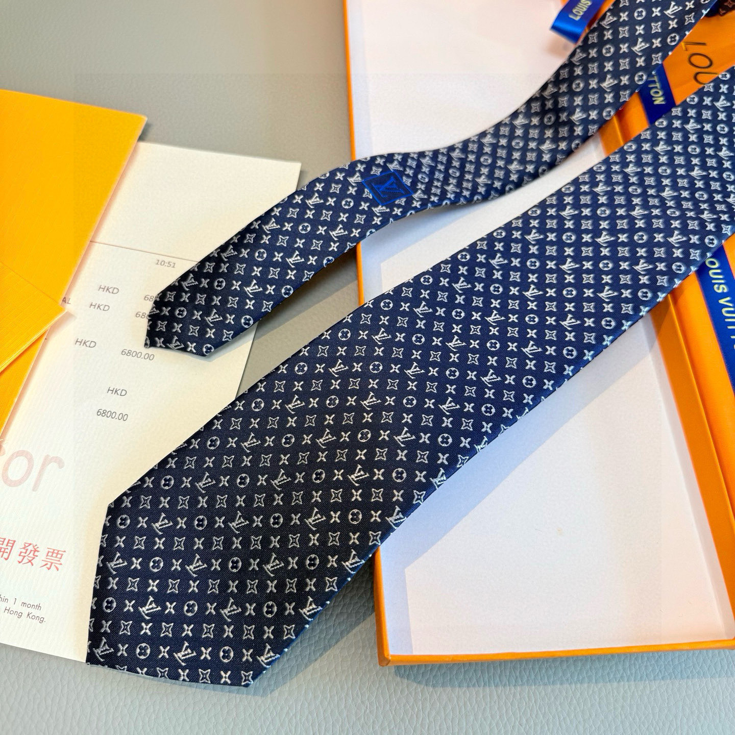 特价特价P男士领带系列【L标识花纹领带】👔👔，稀有😻😻Monogram Classic领带将经典路易威登