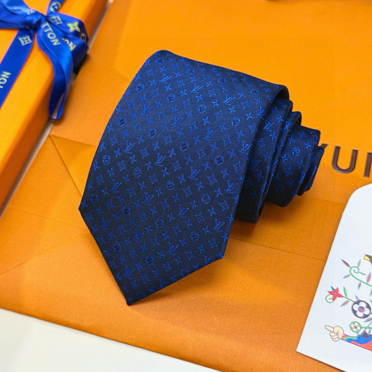 特价特价P男士领带系列【L标识花纹领带】👔👔，稀有😻😻Monogram Classic领带将经典路易威登