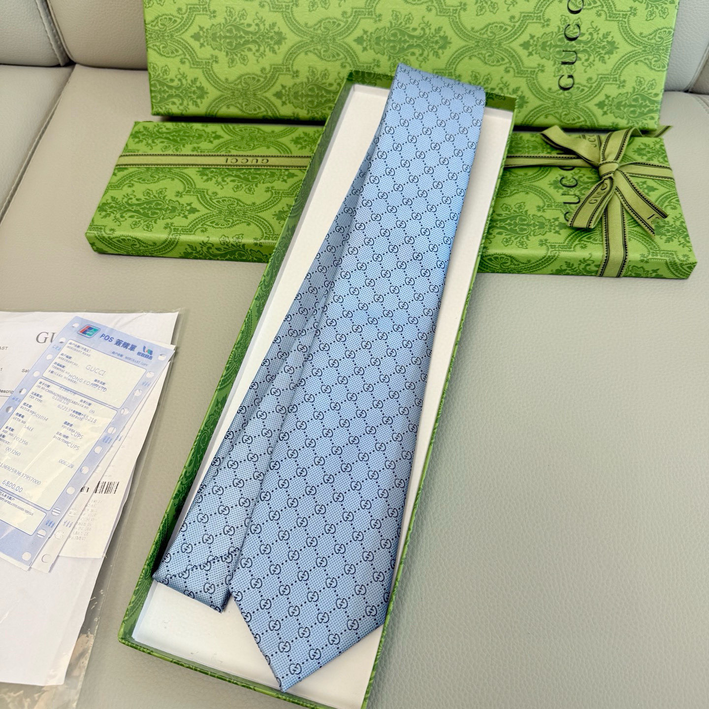 特价。古奇男士领带系列【双G老花真丝领带】👔👔，稀有采用经典小G LOGO提花展现精湛手工与时尚优雅的理