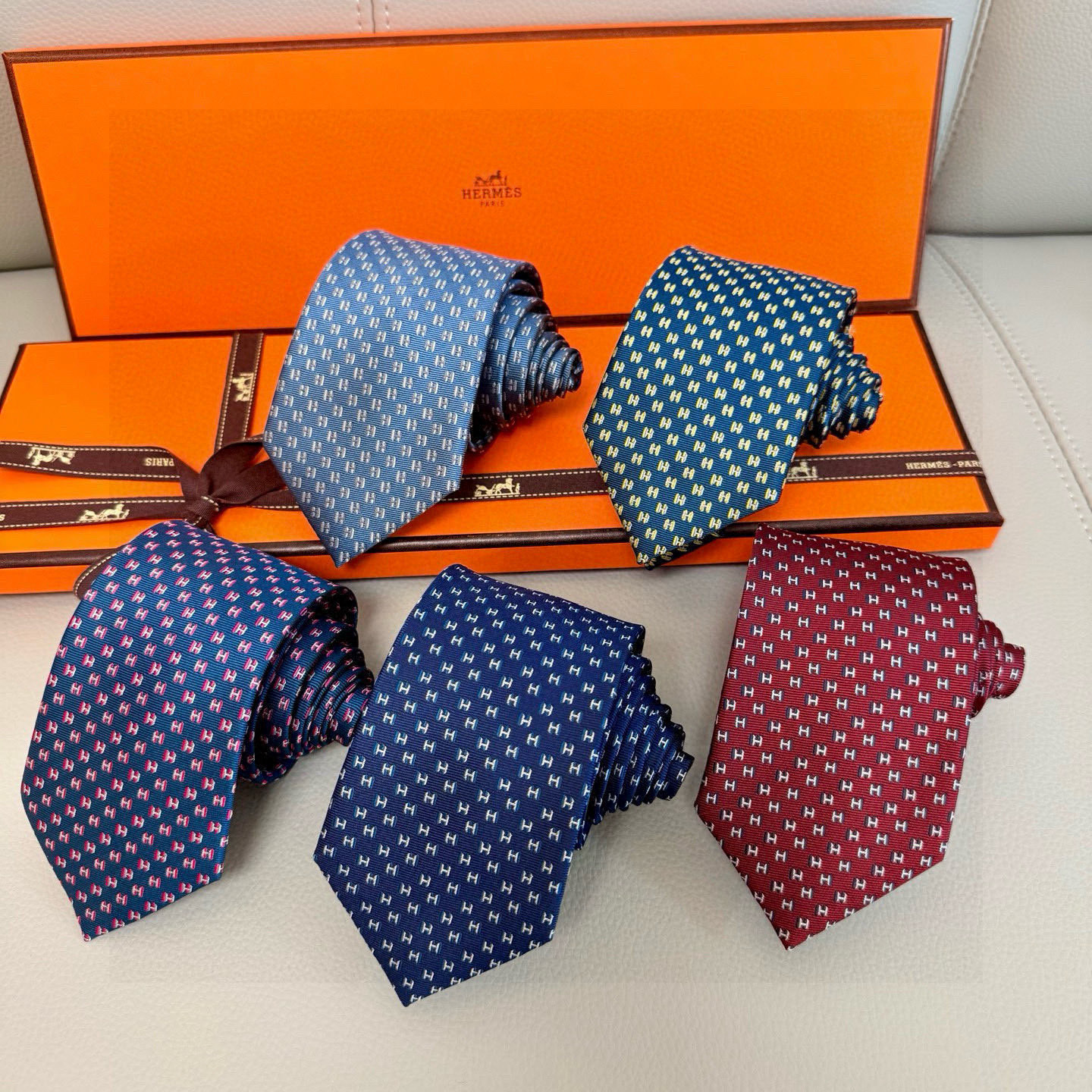 에르메스 넥타이 112519 Hermes Accessories