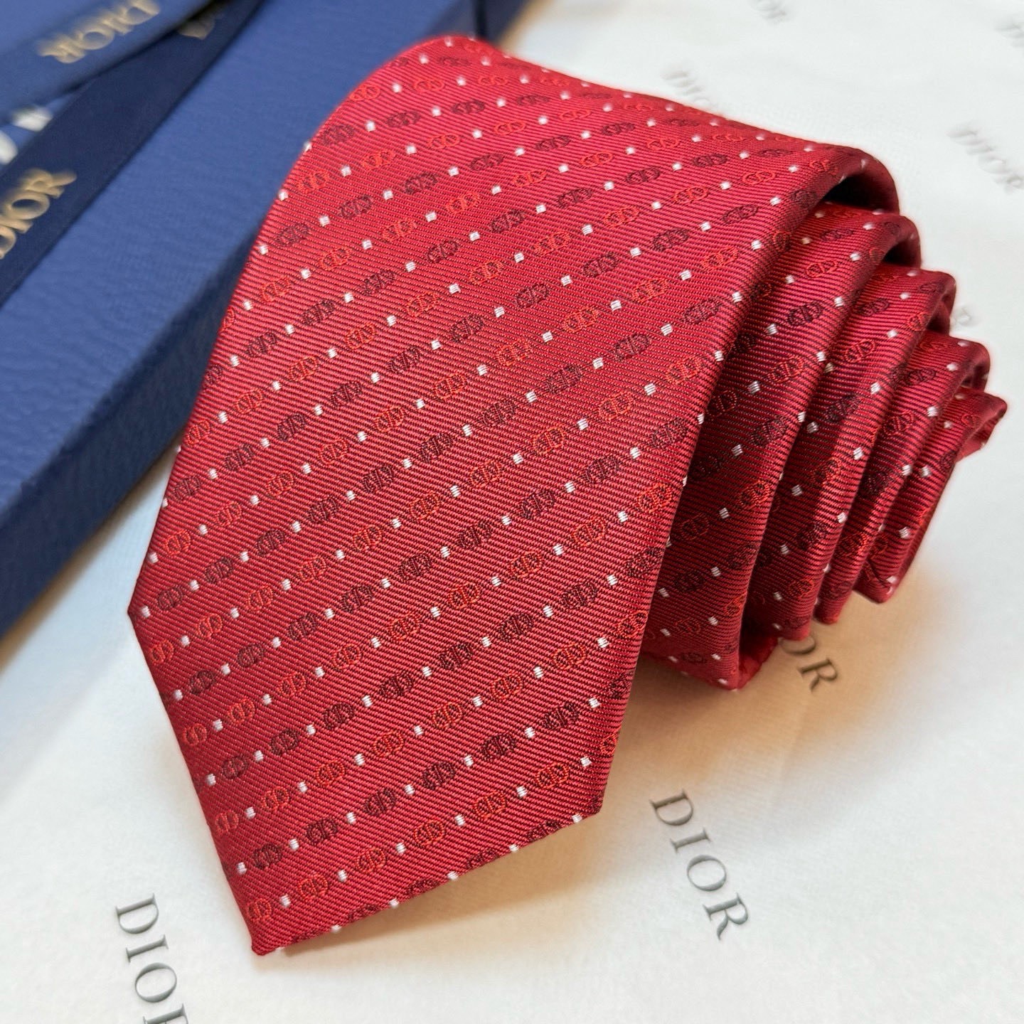 🌾迪奥官方新款领带，CD男士领带4色💖💖 👔👔Dior男士，稀有😻😻展现精湛手工与时尚优雅的理想选择，这