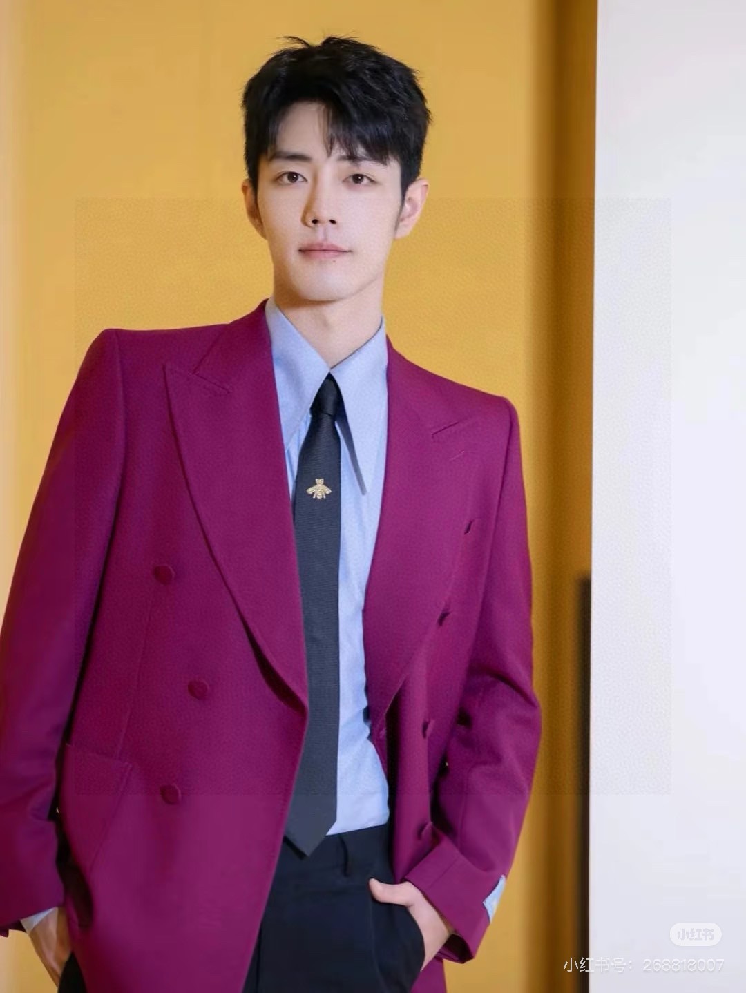 🌾古驰gucci小蜜蜂男士领带系列蜜蜂斜纹领带】👔👔，稀有🐝🐝展现精湛手工与时尚优雅的理想选择，这款领带