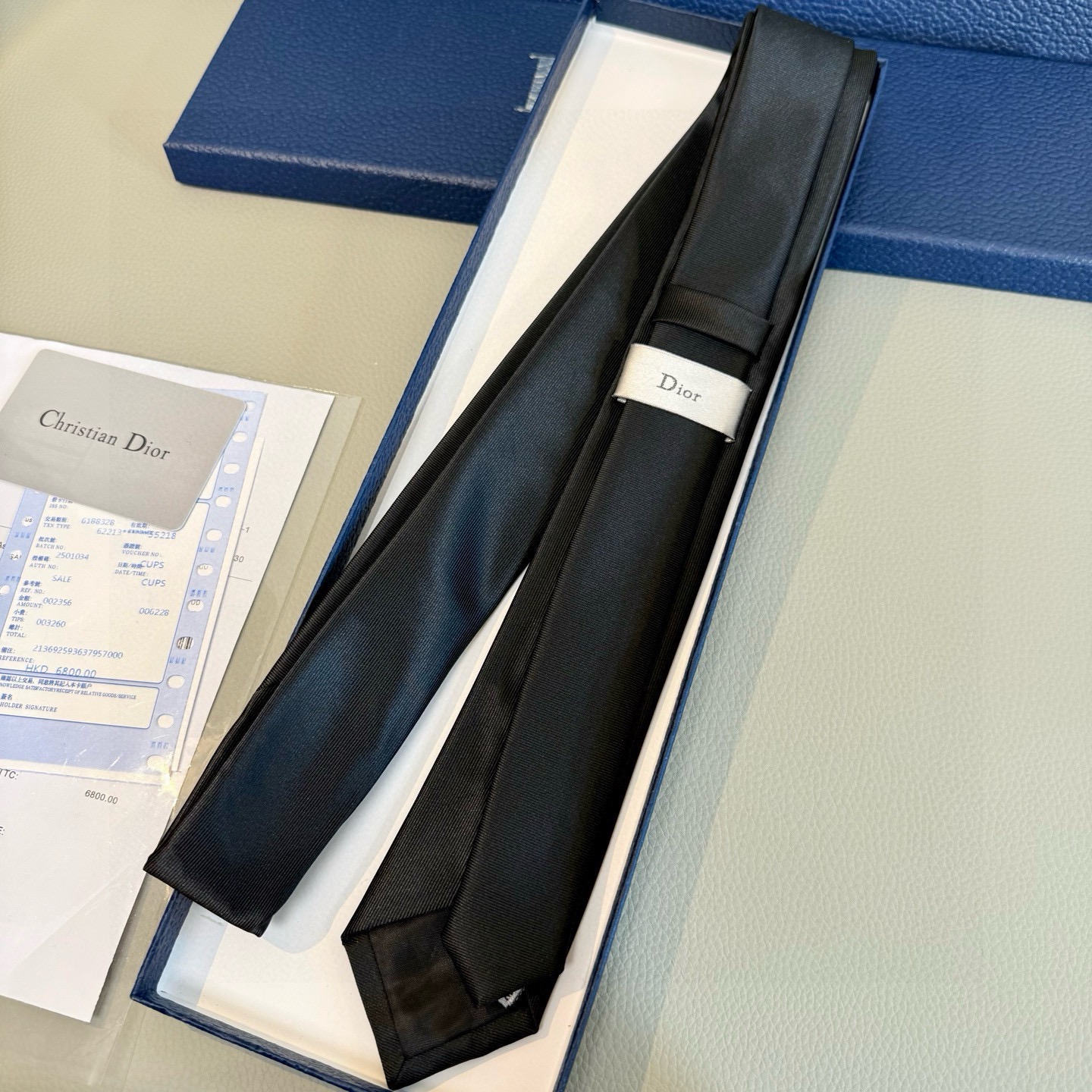 🌾爆款到👏👏新款迪奥领带 👔👔Dior男士稀有😻😻展现精湛手工与时尚优雅的理想选择，这款采用DO家最经典