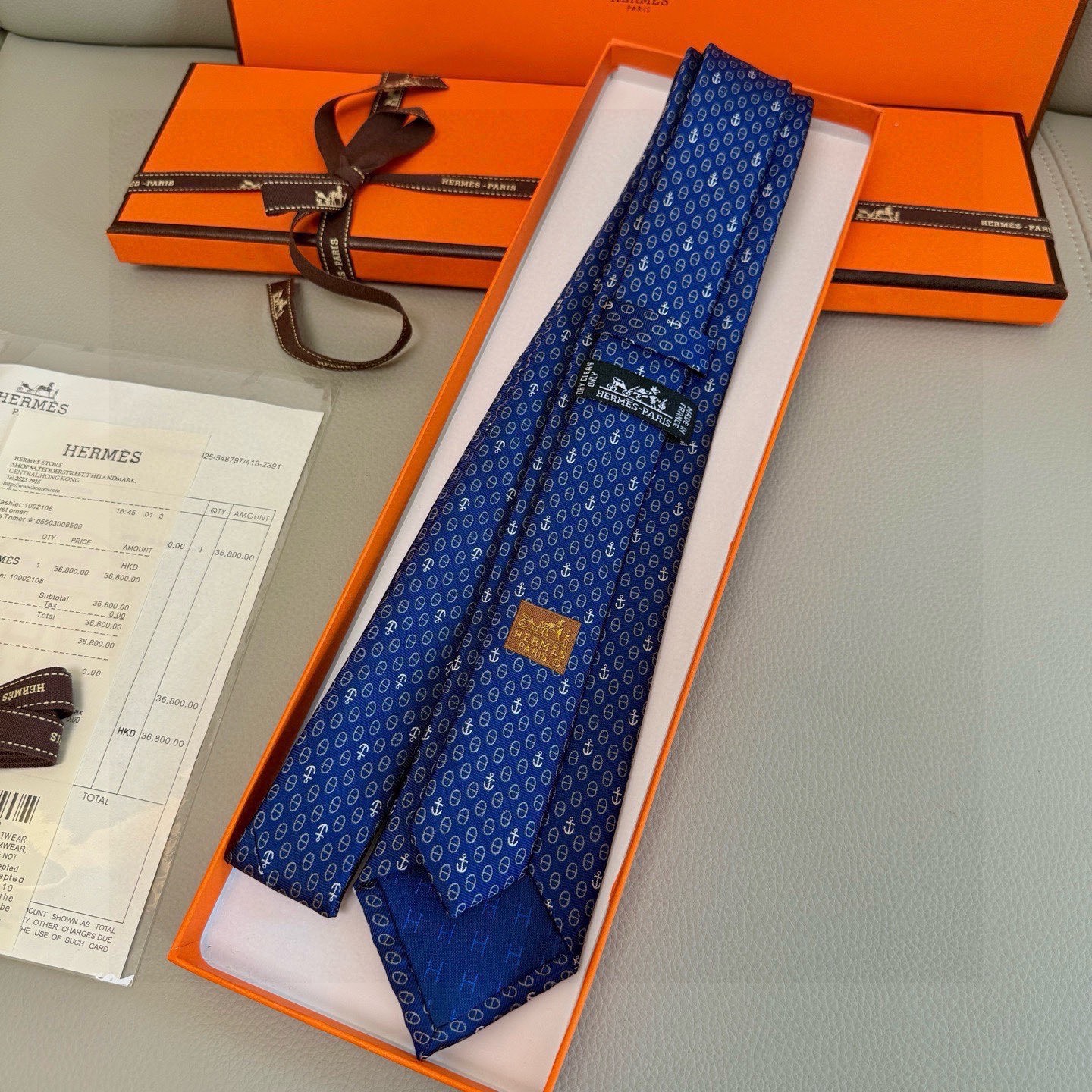 🌾官方同步新款！三色，爱马仕领带 船锚⚓️男士新款领带系列👔👔，稀有H家每年都有一千条不同印花的领带面世