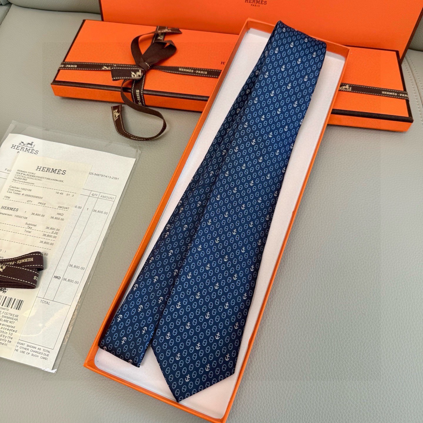 🌾官方同步新款！三色，爱马仕领带 船锚⚓️男士新款领带系列👔👔，稀有H家每年都有一千条不同印花的领带面世