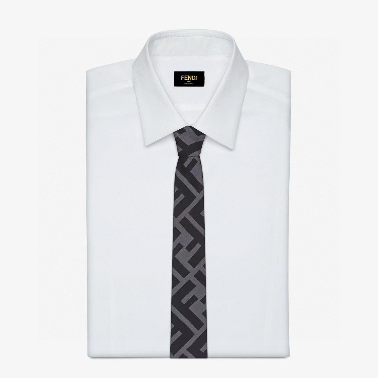 🌾芬迪官方新款领带！芬迪专柜同步男士领带！实物真的很美，男士芬迪爆款领带👔👔，稀有😻😻展现精湛手工与时尚