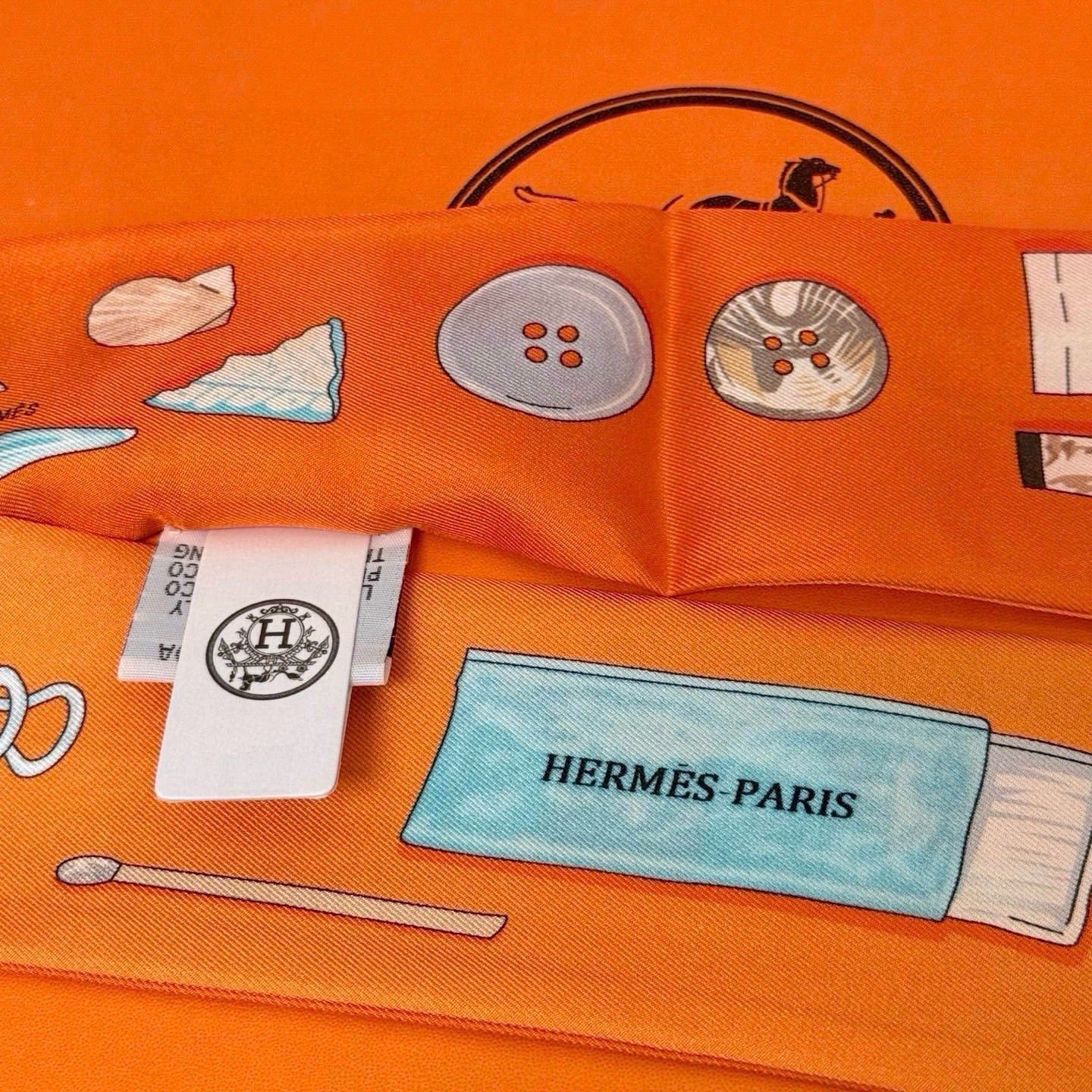 Hermès Foulard Hermes « » Twilly — photo 8
