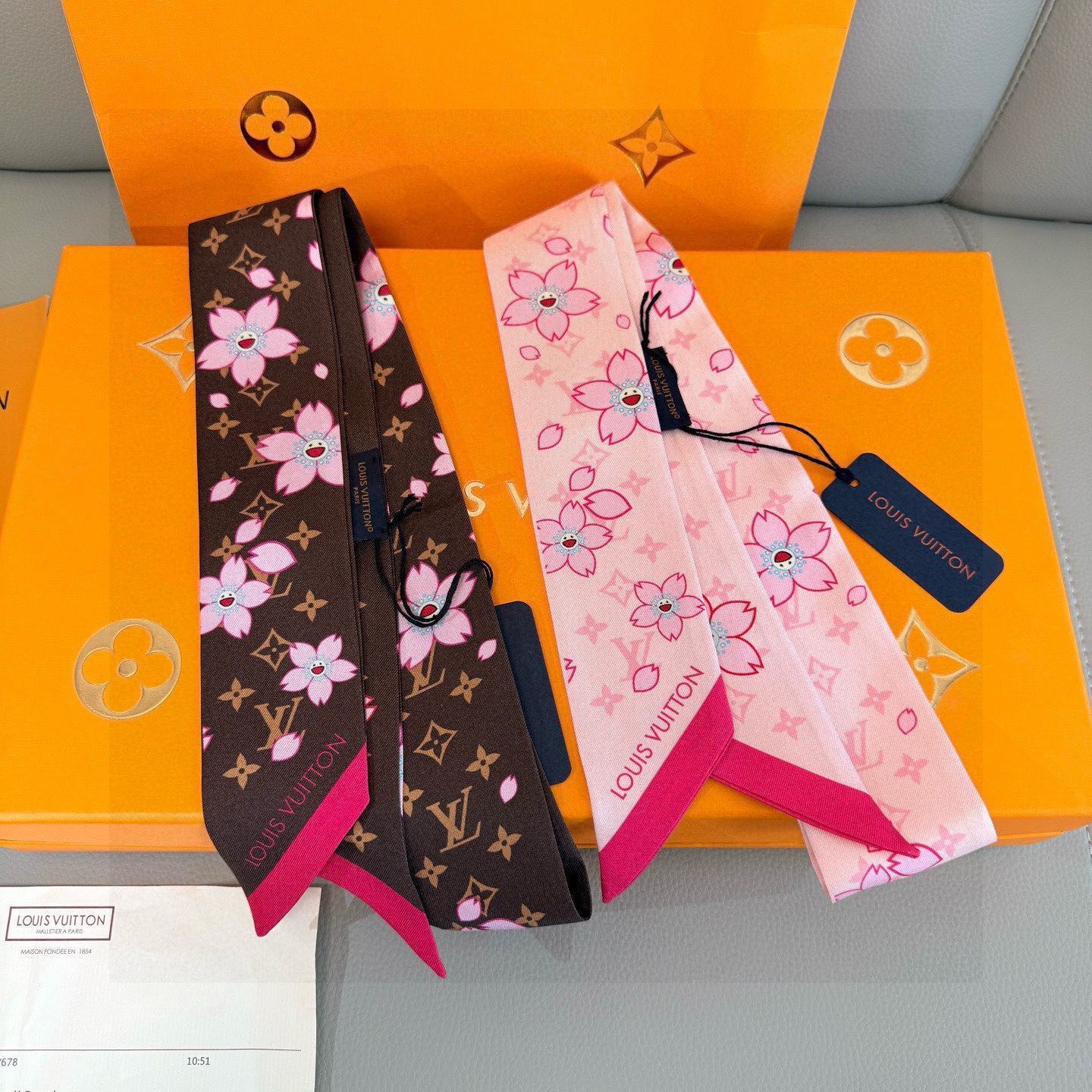 LV scarf ??2025 New twilly Lv100% — photo 4