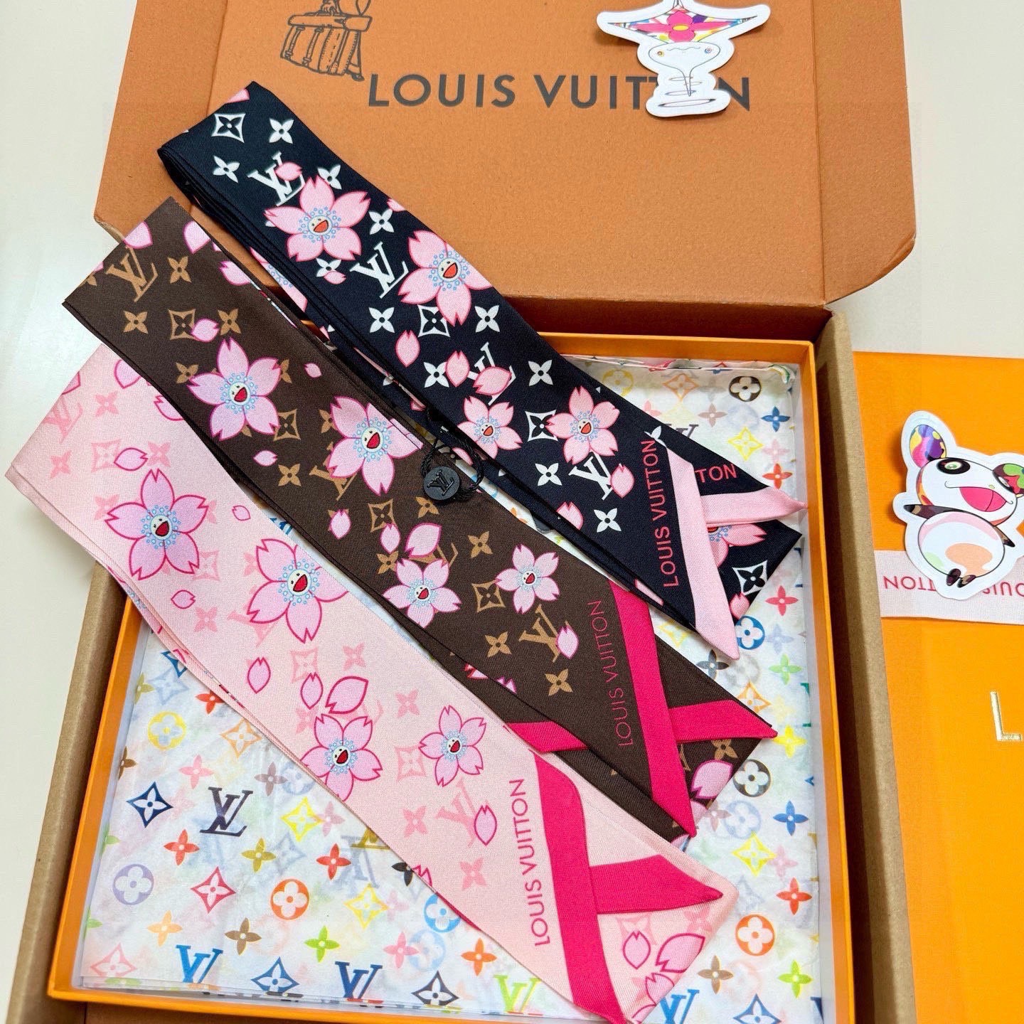 LV scarf ??2025 New twilly Lv100% — photo 2
