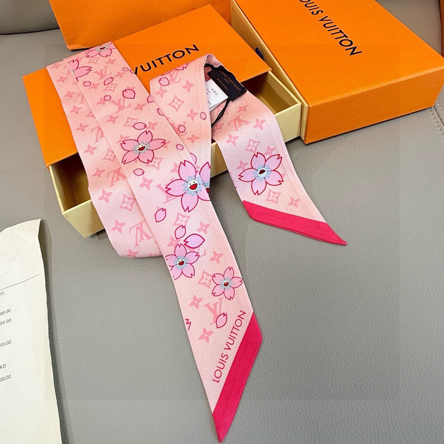 LV scarf ??2025 New twilly Lv100% — photo 11